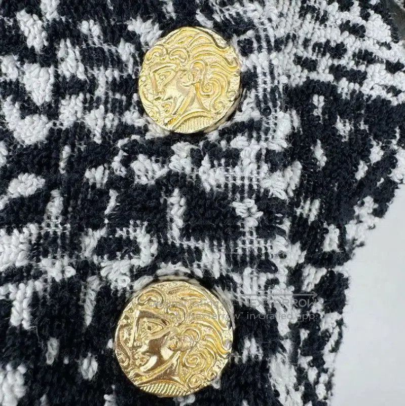 Chanel Chanel Gray Pullover Sweater for Women . Size S / US 4 / IT 40 - 4 Thumbnail