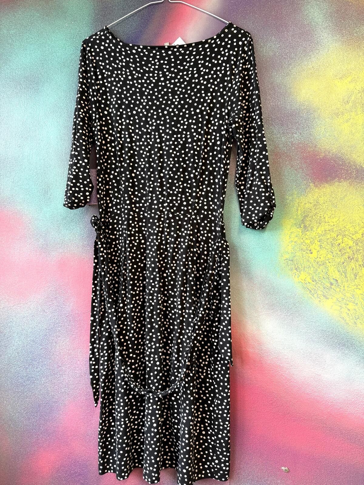 Other Hobbs Polka Dot Wrap Dress Midi Black/White Size S / US 4 / IT 40 - 3 Thumbnail