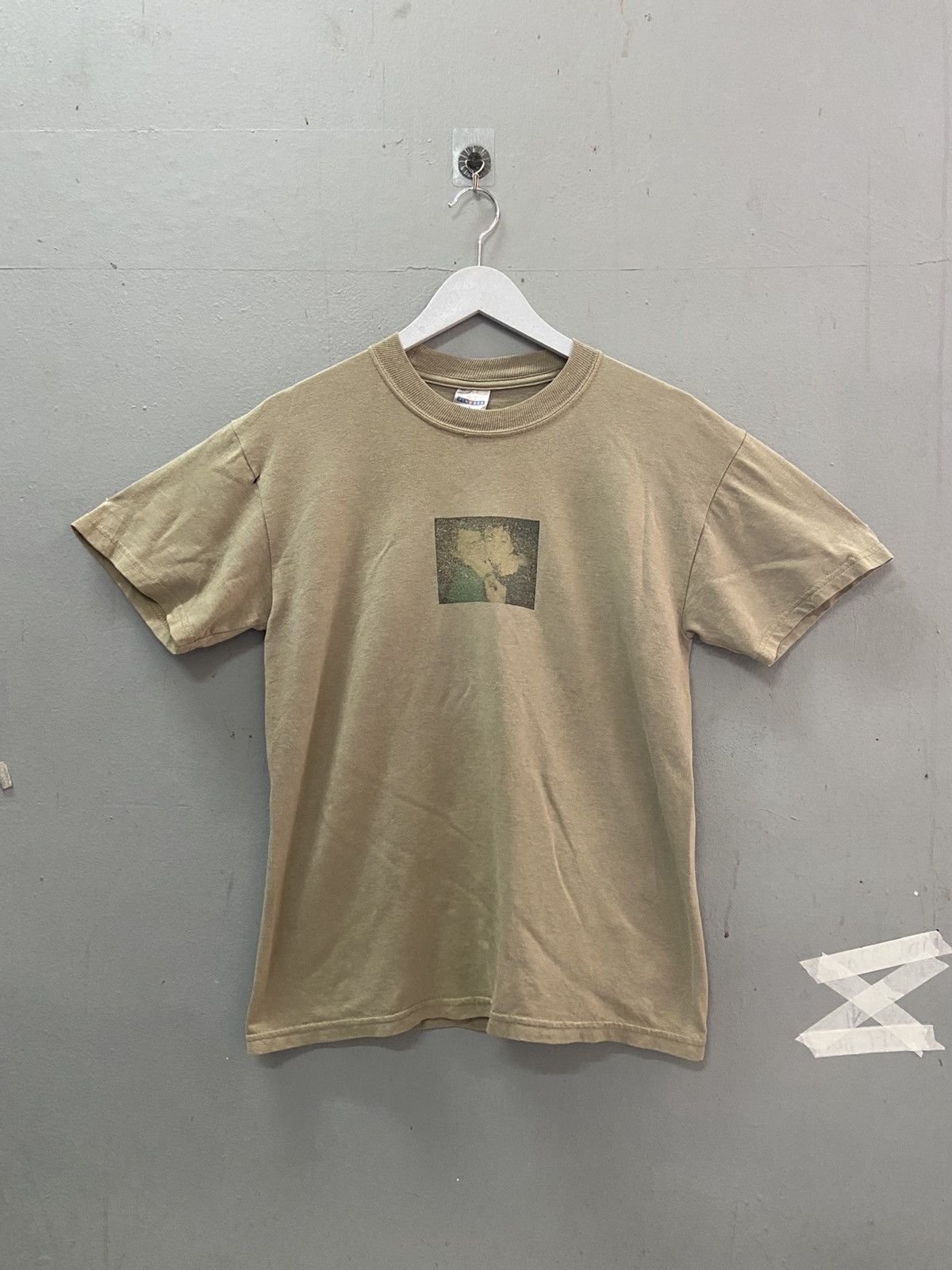 Vintage VINTAGE 90’s PHOTO TEE SHIRT Size US S / EU 44-46 / 1 - 1 Thumbnail