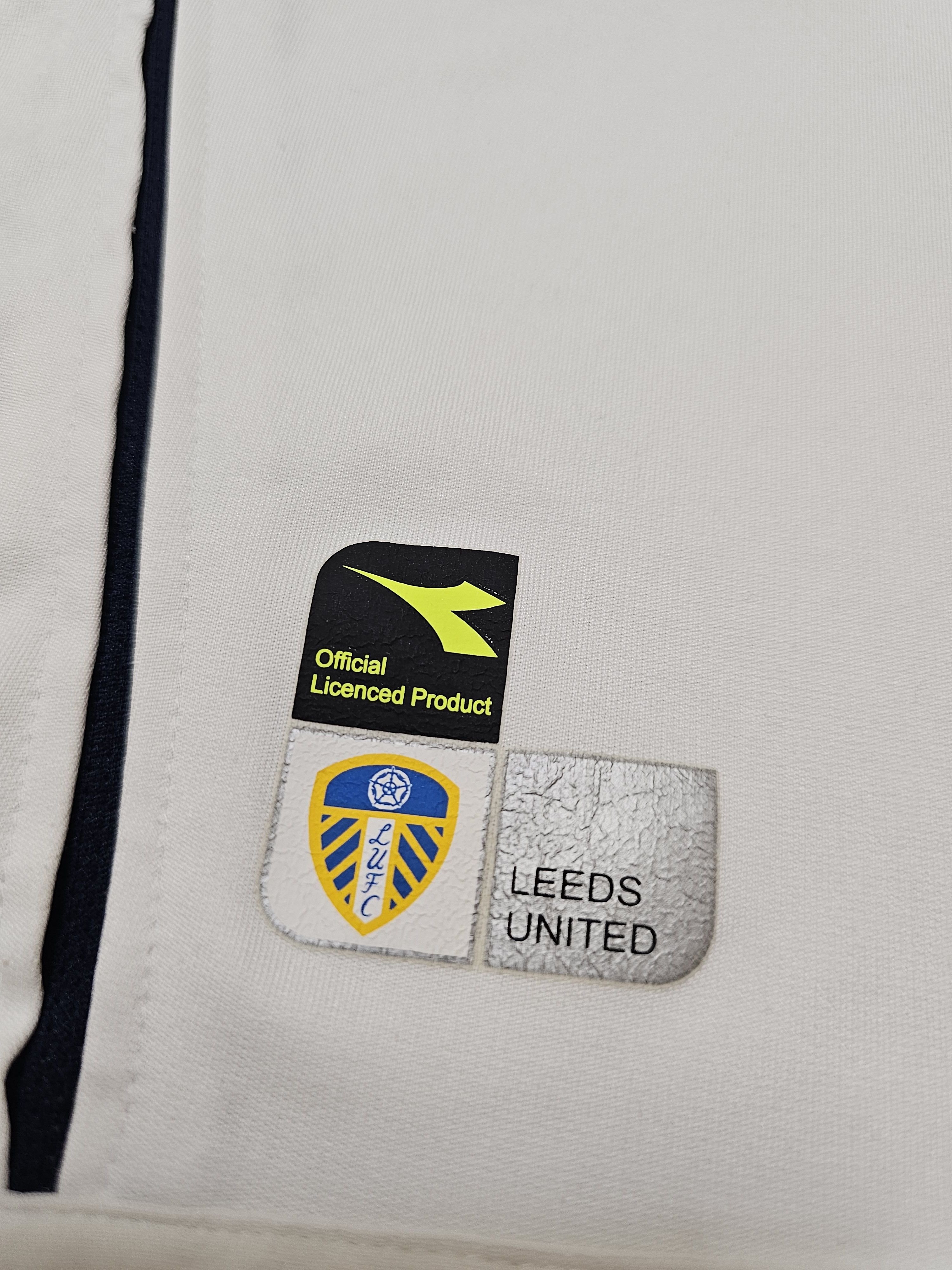 Diadora × Vintage LEEDS UNITED 2004 2005 HOME FOOTBALL SHIRT SOCCER JERSEY Size US XXL / EU 58 / 5 - 9 Thumbnail