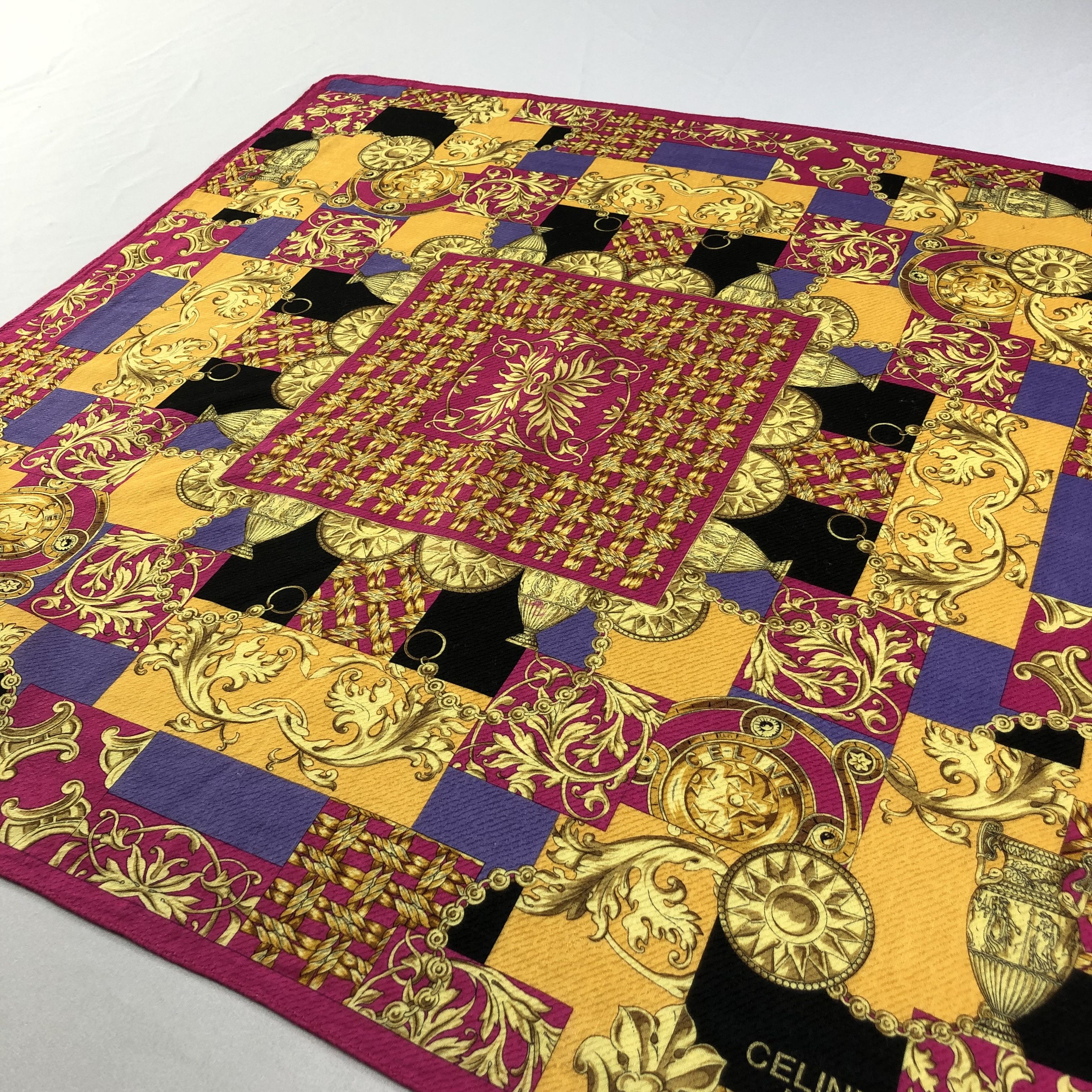 Celine Celine Baroque Handkerchief Neckerchief Bandana H1815 Size ONE SIZE - 1 Thumbnail