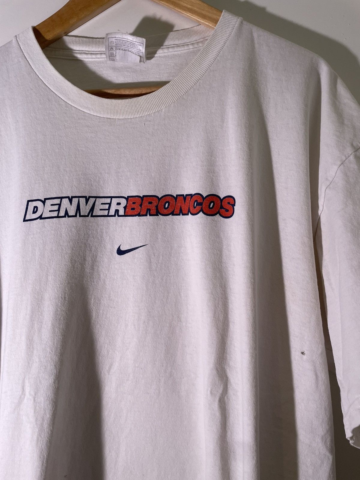 Vintage 90’s 2000’s Y2K VTG Vintage Nike Denver Broncos Football Tee Size US XL / EU 56 / 4 - 3 Thumbnail