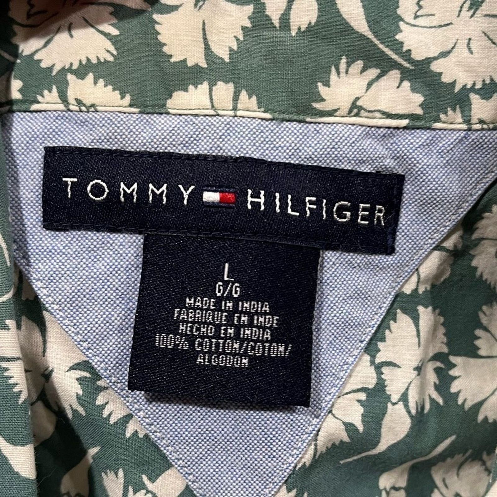 Tommy Hilfiger Tommy Hilfiger Button Up Shirt Short Sleeves Pocket Floral L Size US L / EU 52-54 / 3 - 2 Thumbnail