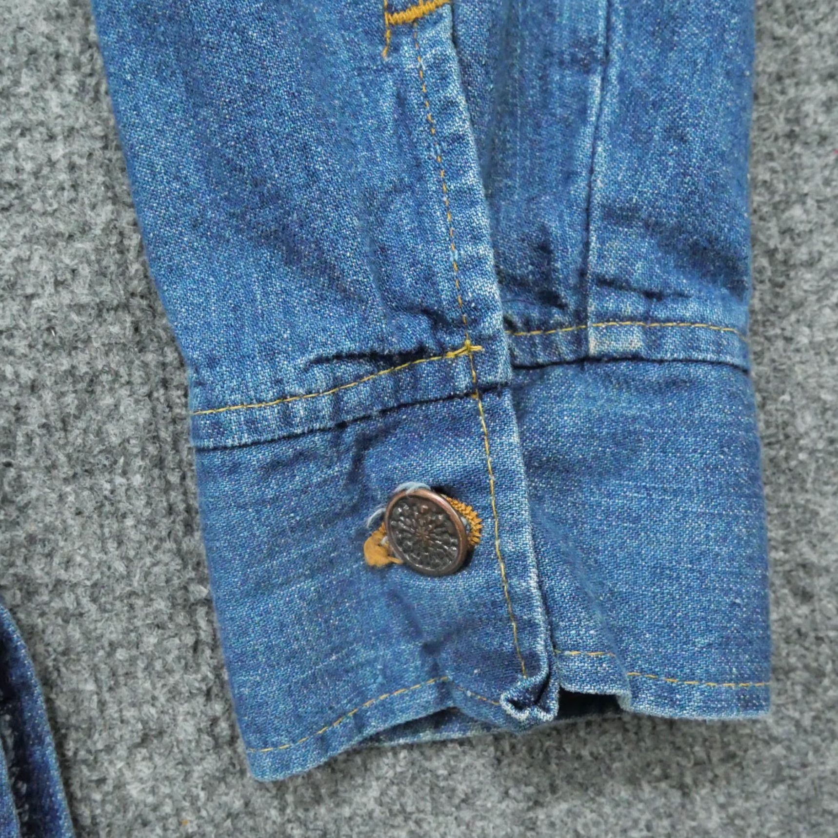 Sears VINTAGE Jeans Joint Jacket Mens M Blue Denim Western Chore Sears 70s Jeans Joint Jacket Mens M Blue Denim Western Chore Sears 70s Size US 31 - 3 Thumbnail
