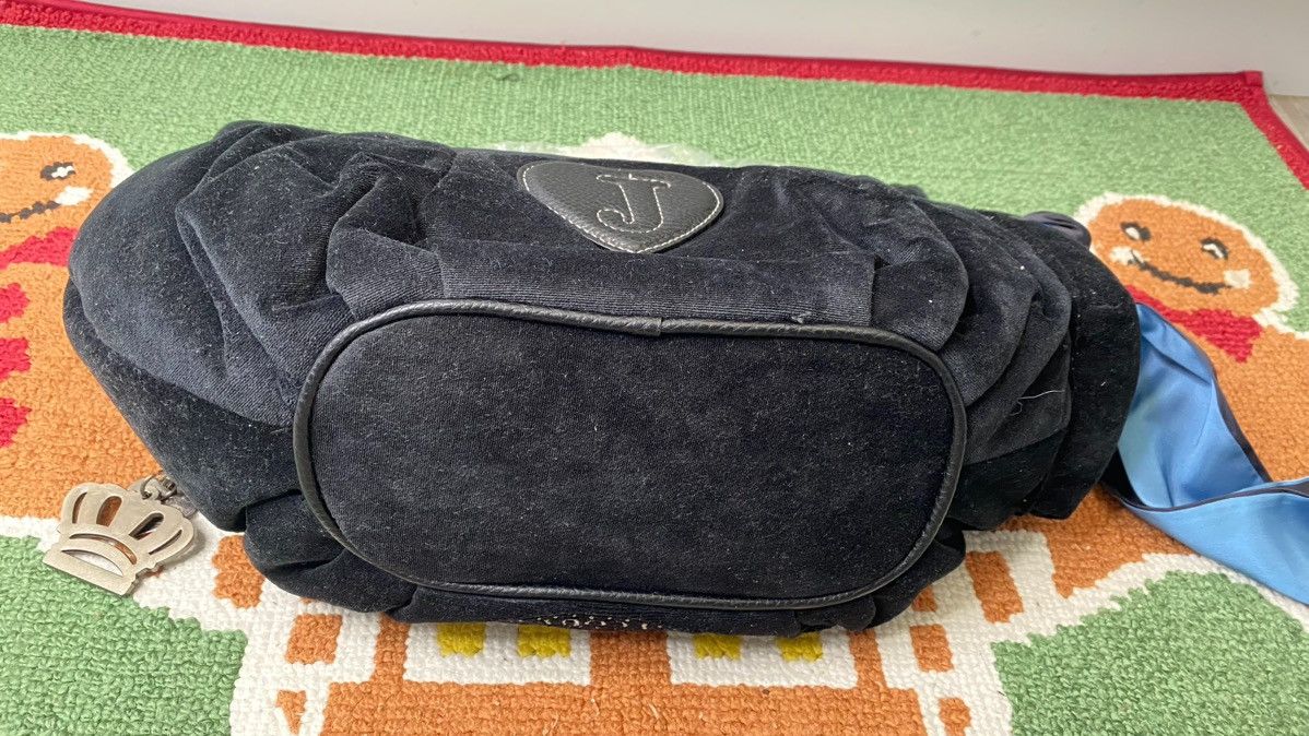 Juicy Couture Juicy Couture Palm Medium Hobo Black Size ONE SIZE - 8 Thumbnail