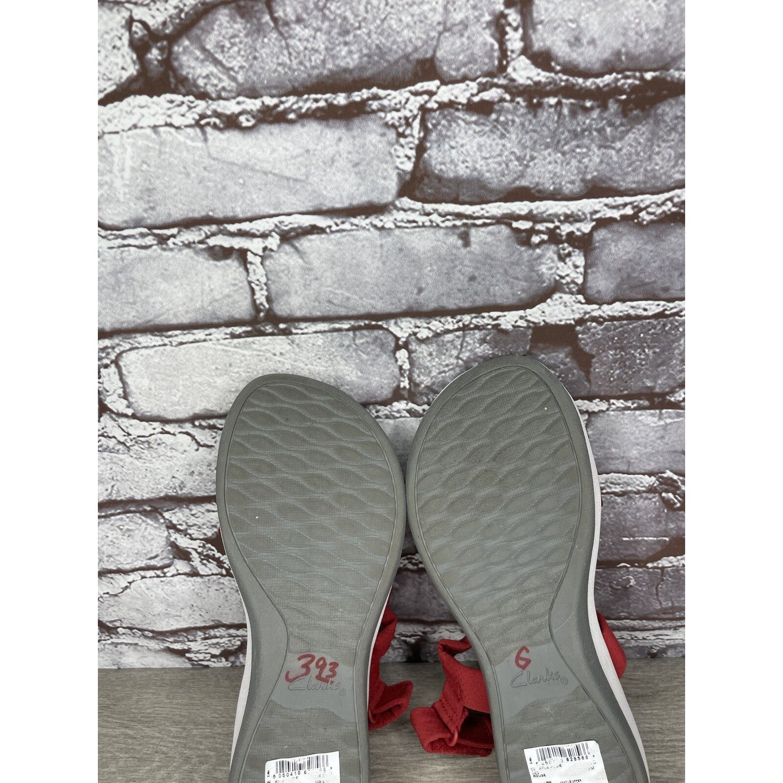 Clarks Clarks Cloud Steppers Red Fabric Strappy Wedge Comfort Sanda Size US 8 / IT 38 - 7 Thumbnail