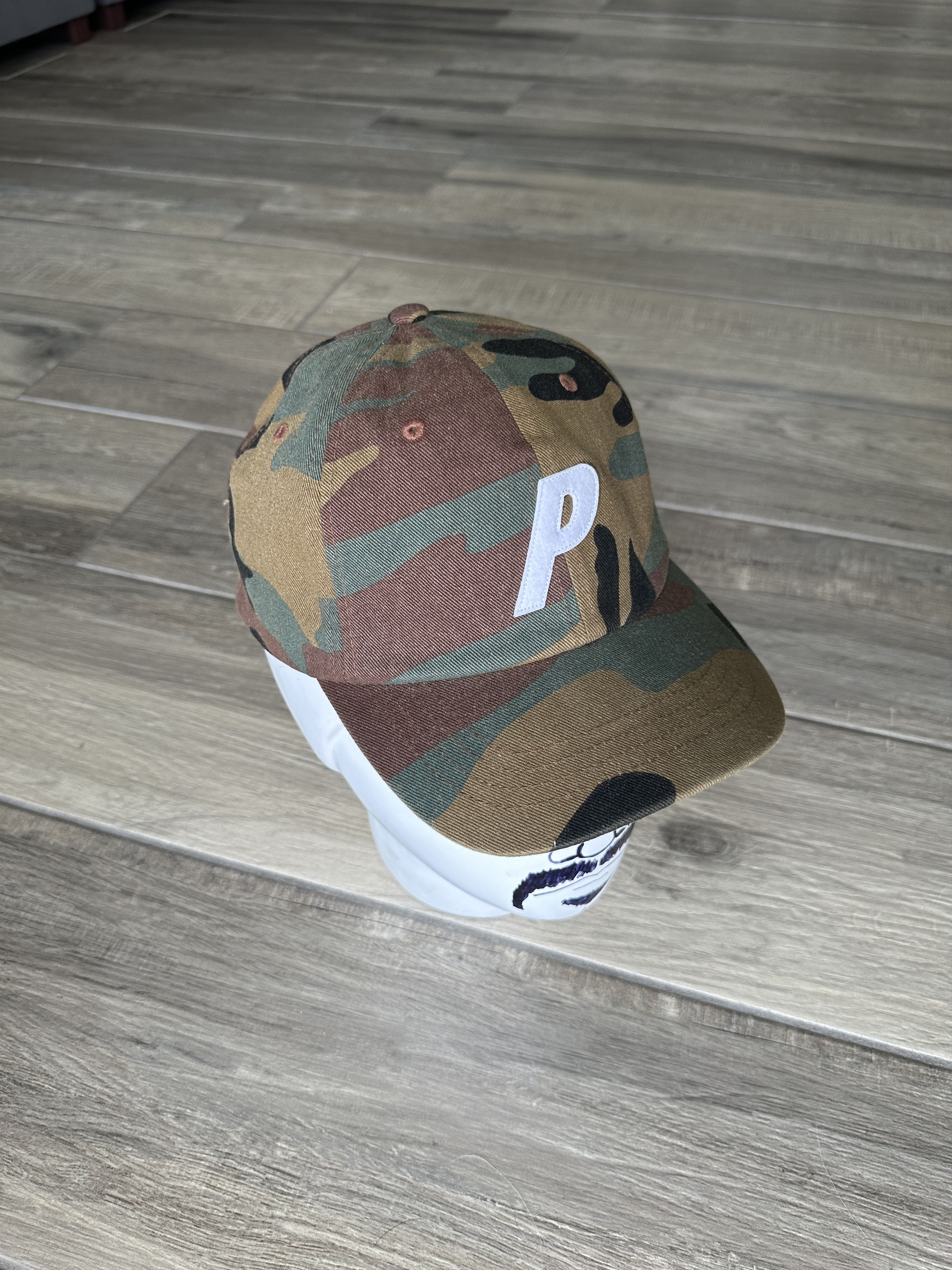 image of Palace P 6 Panel Hat in Camo, Men's