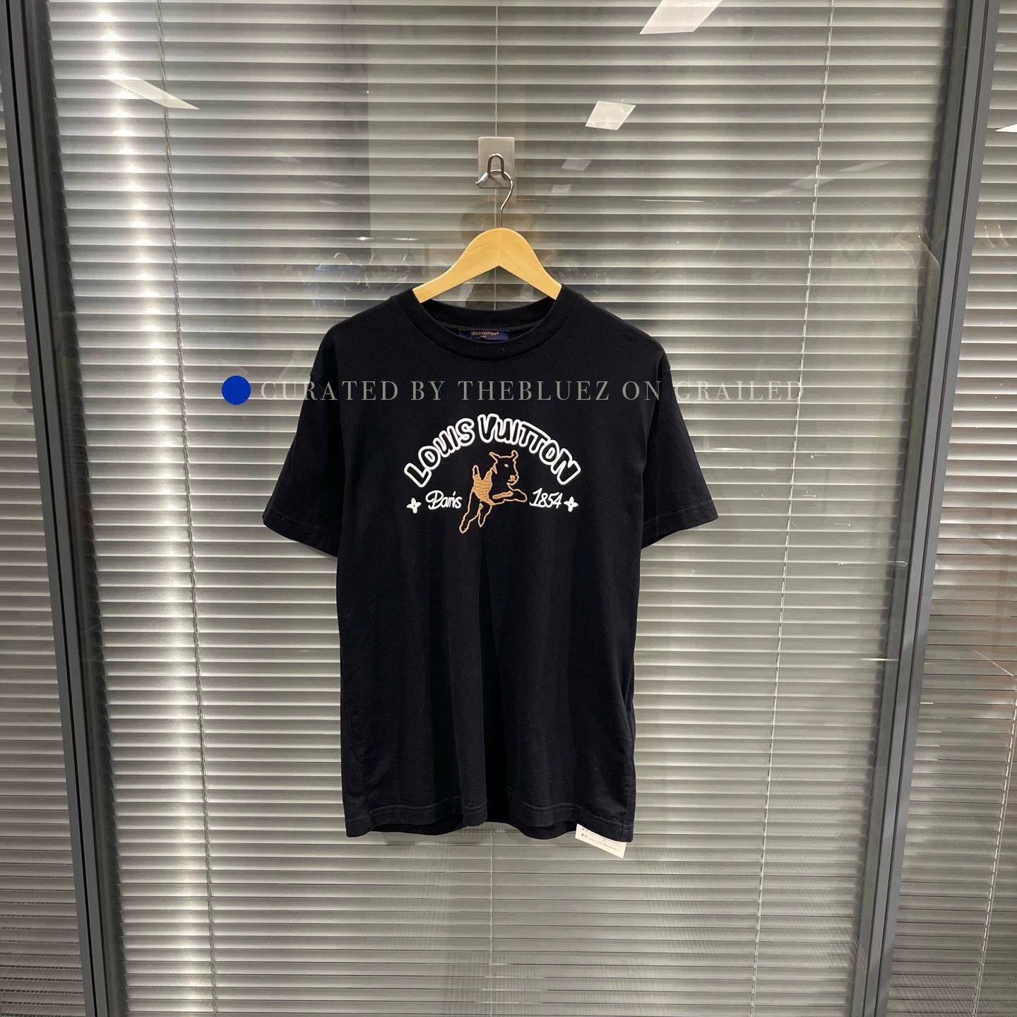Louis Vuitton Black Short Sleeve Tee with Embroidery Size US M / EU 48-50 / 2 - 1 Thumbnail