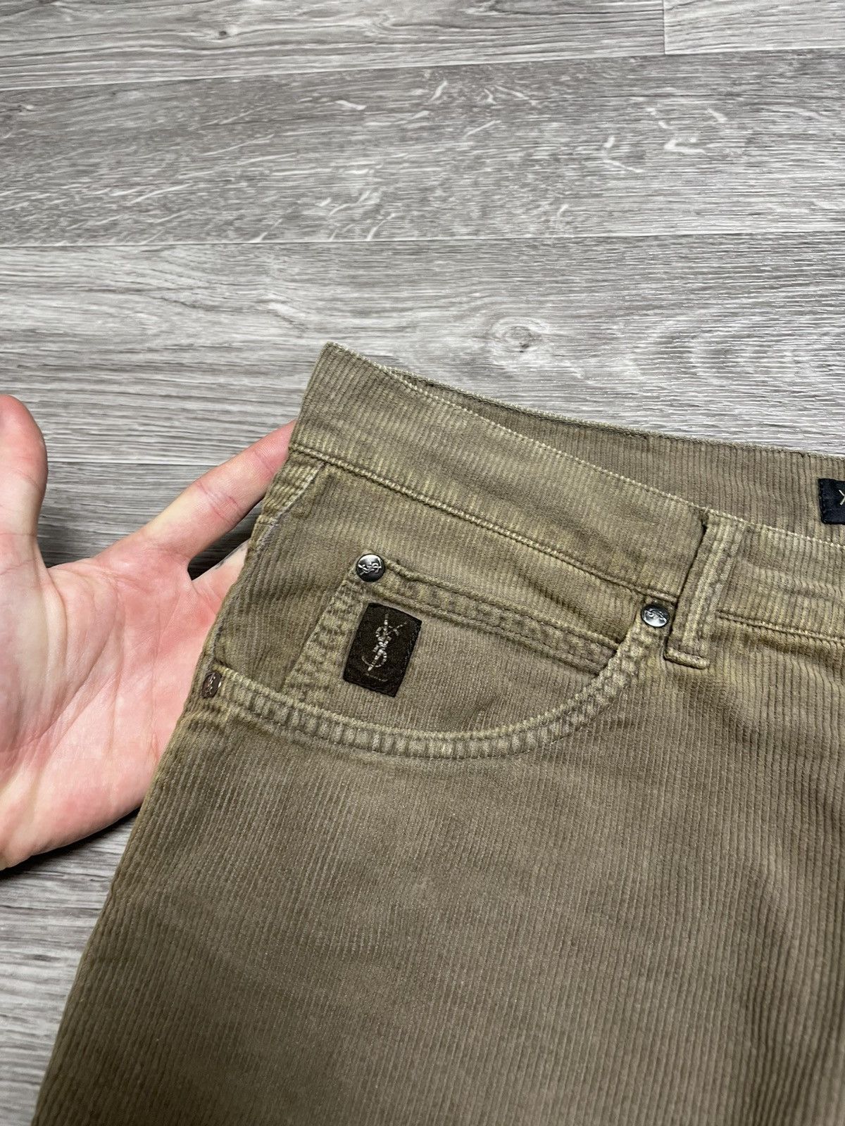 Yves Saint Laurent Vintage Yves Saint Laurent YSL Baige Corduroy Velvet Pants Size US 34 / EU 50 - 8 Thumbnail
