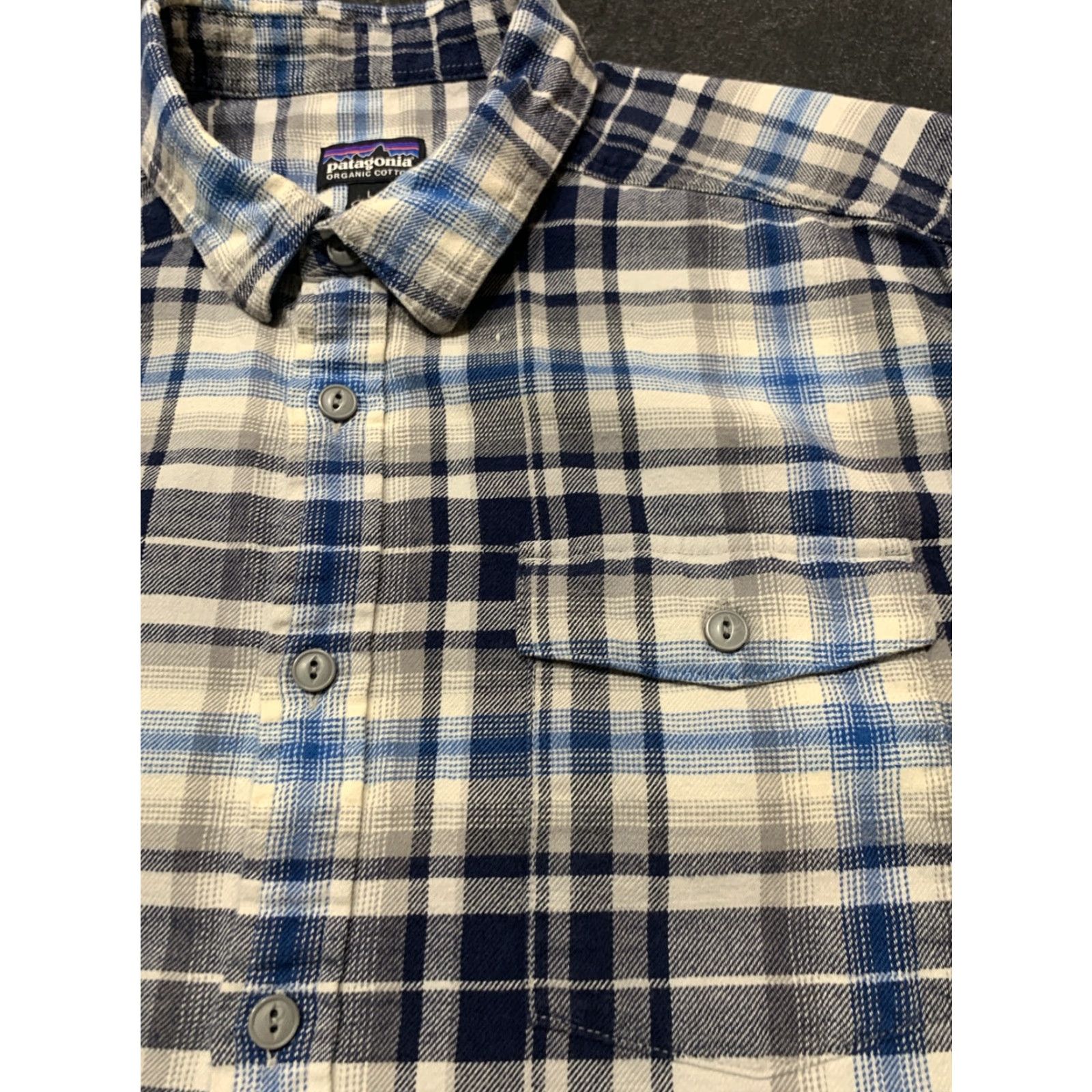 Patagonia Patagonia Men L Shirt Blue Plaid Flannel Organic Cotton Hiking Casual Size US L / EU 52-54 / 3 - 3 Thumbnail