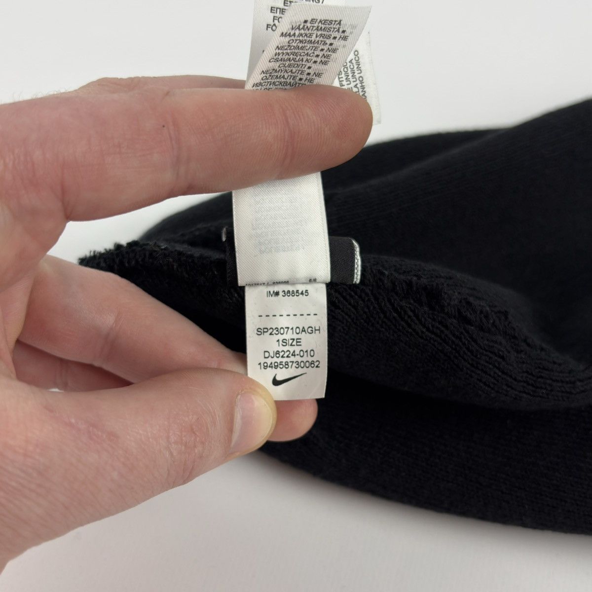 Nike Nike Beanie Hat Size ONE SIZE - 9 Thumbnail