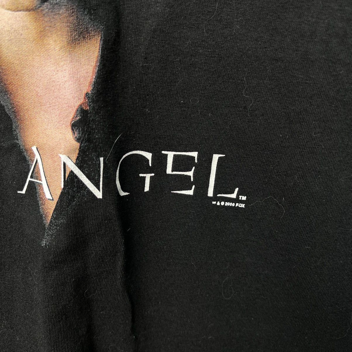 Vintage Vintage 2000 Buffy the Vampire Slayer t shirt Angel Size US L / EU 52-54 / 3 - 5 Thumbnail