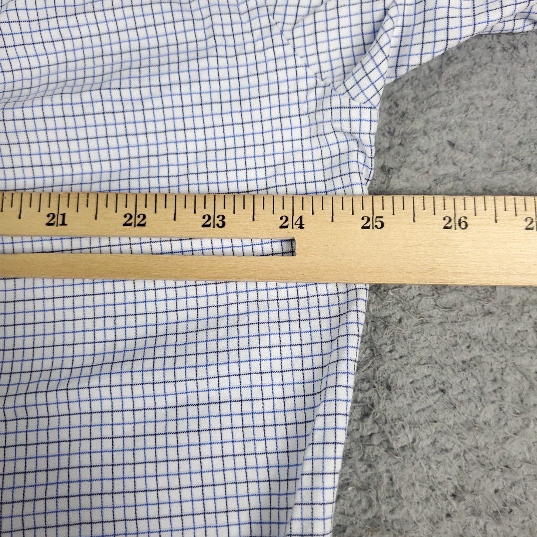 David Donahue VINTAGE David Donahue Dress Shirt Mens Size 16.5 Blue White Check Long Sleeve Button Up Business Casual Formal Size 42R - 5 Thumbnail