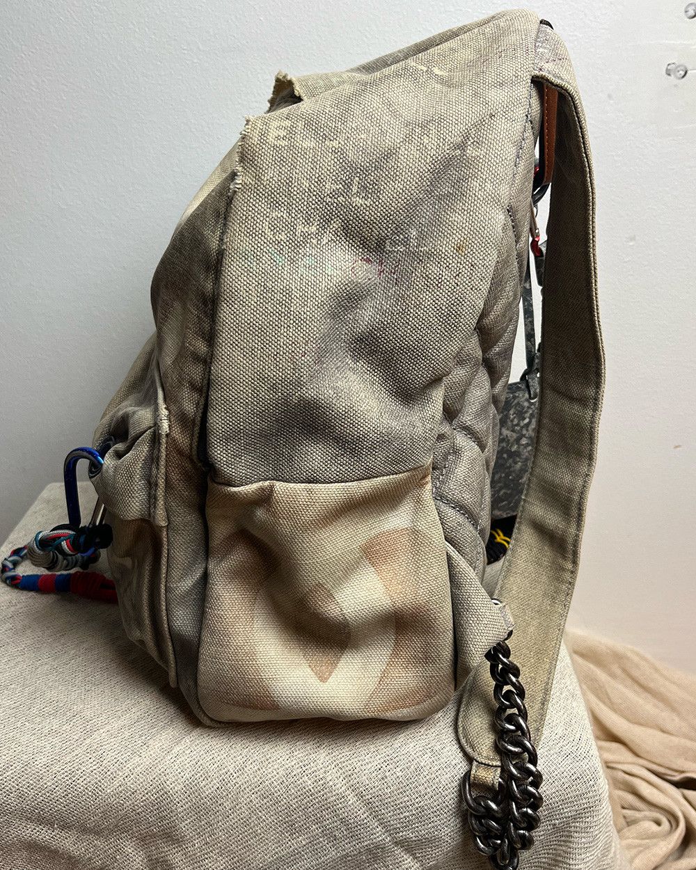 Chanel Chanel S/S 14 Graffiti Runway Backpack By Karl Lagerfeld Size ONE SIZE - 15 Thumbnail