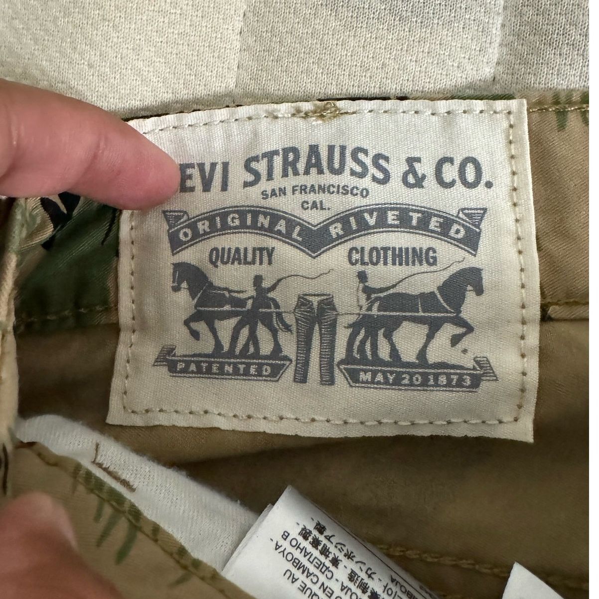 Levi's Levi Camo True Straight Flat Button Fly Green Military Pants Size US 34 / EU 50 - 5 Thumbnail