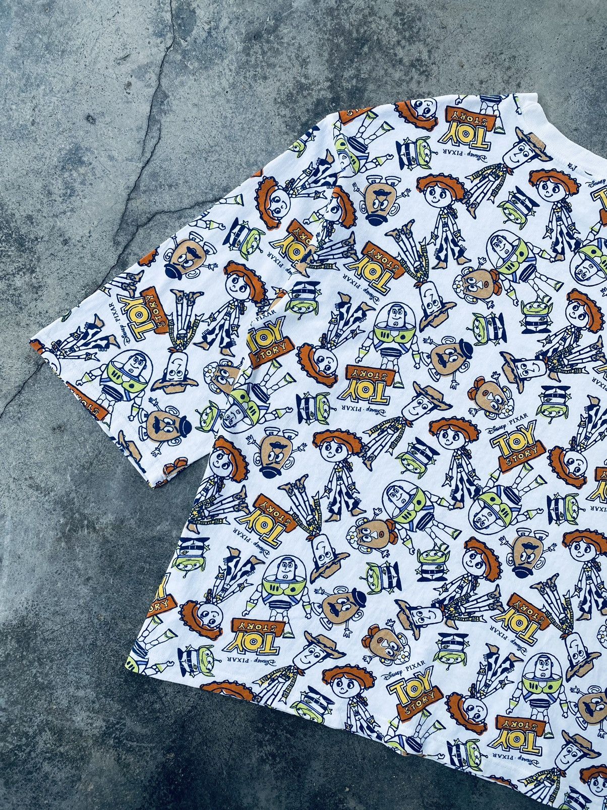 Vintage Vintage Disney Pixar Toy Story Tees Size US XL / EU 56 / 4 - 10 Thumbnail