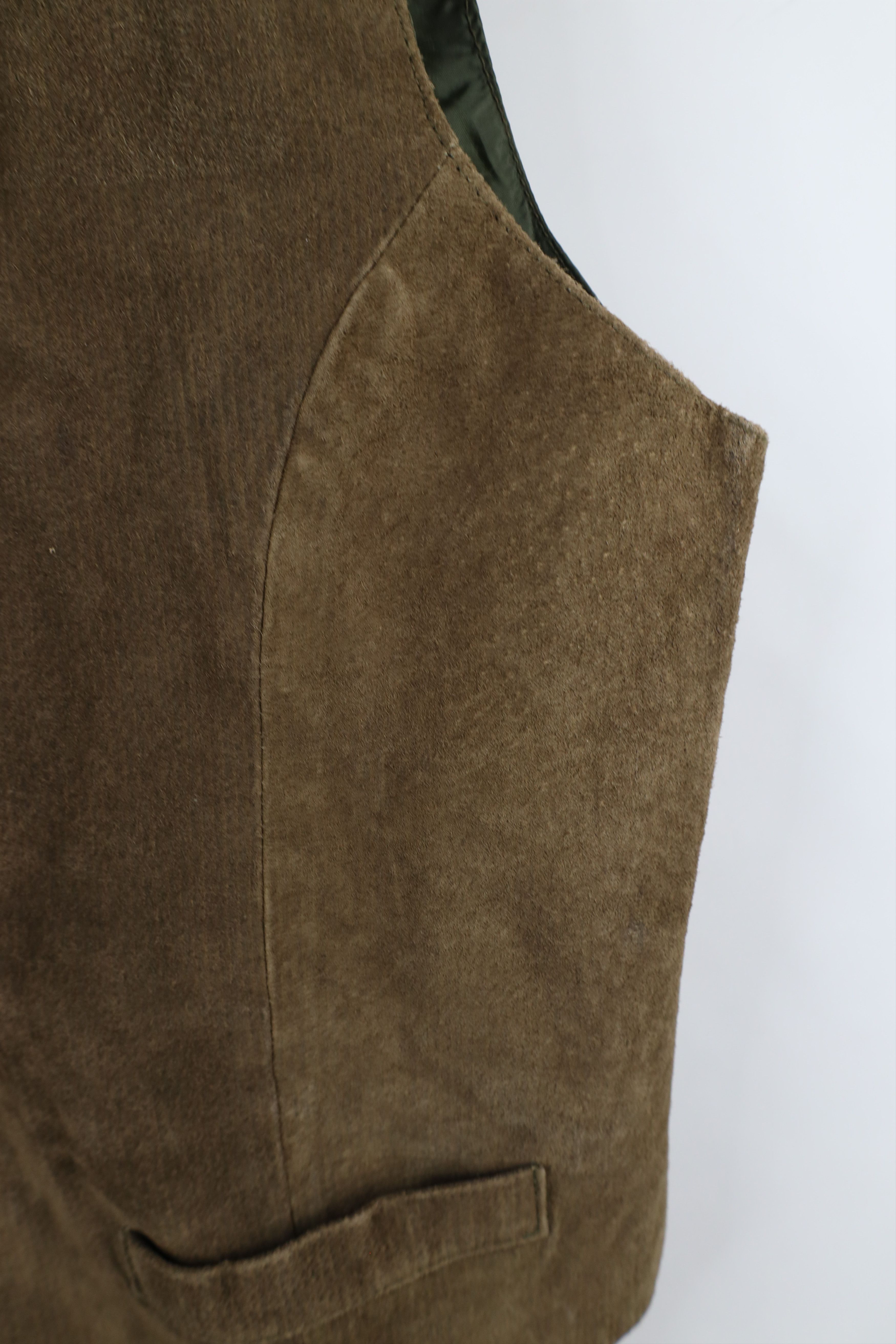 Vintage Vintage 90s Streetwear Suede Leather Buckle Back Vest Jacket Size US M / EU 48-50 / 2 - 4 Thumbnail