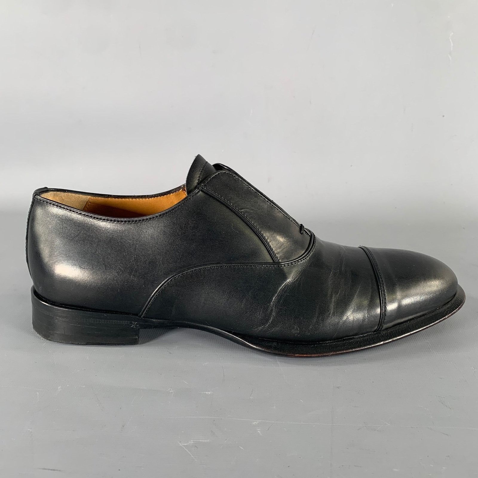 Alexander McQueen ALEXANDER MCQUEEN Size 9 Black Leather Toe Cap Loafers Size US 9 / EU 42 - 2 Thumbnail