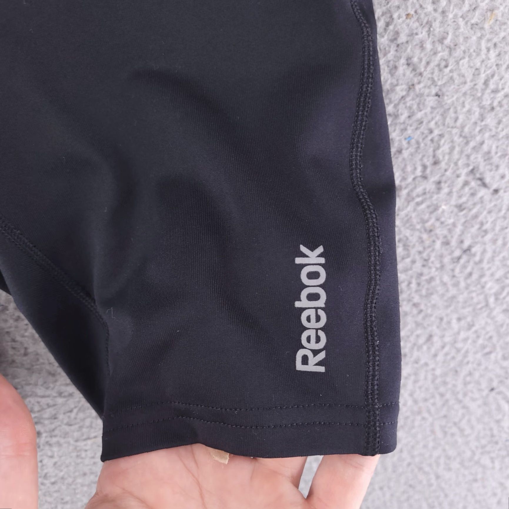 Reebok Reebok Compression Shorts Womens XS Black Stretch Running Workout Size 26" / US 2 / IT 38 - 2 Thumbnail