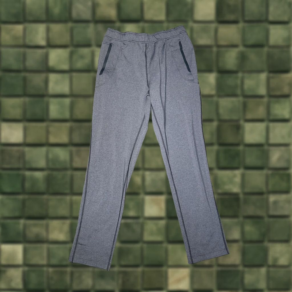 Lululemon Lululemon Kung Fu Pants Mens XL Heather Light Grey Stretch Gym & Training Sweatpants Workout Size US 36 / EU 52 - 1 Thumbnail