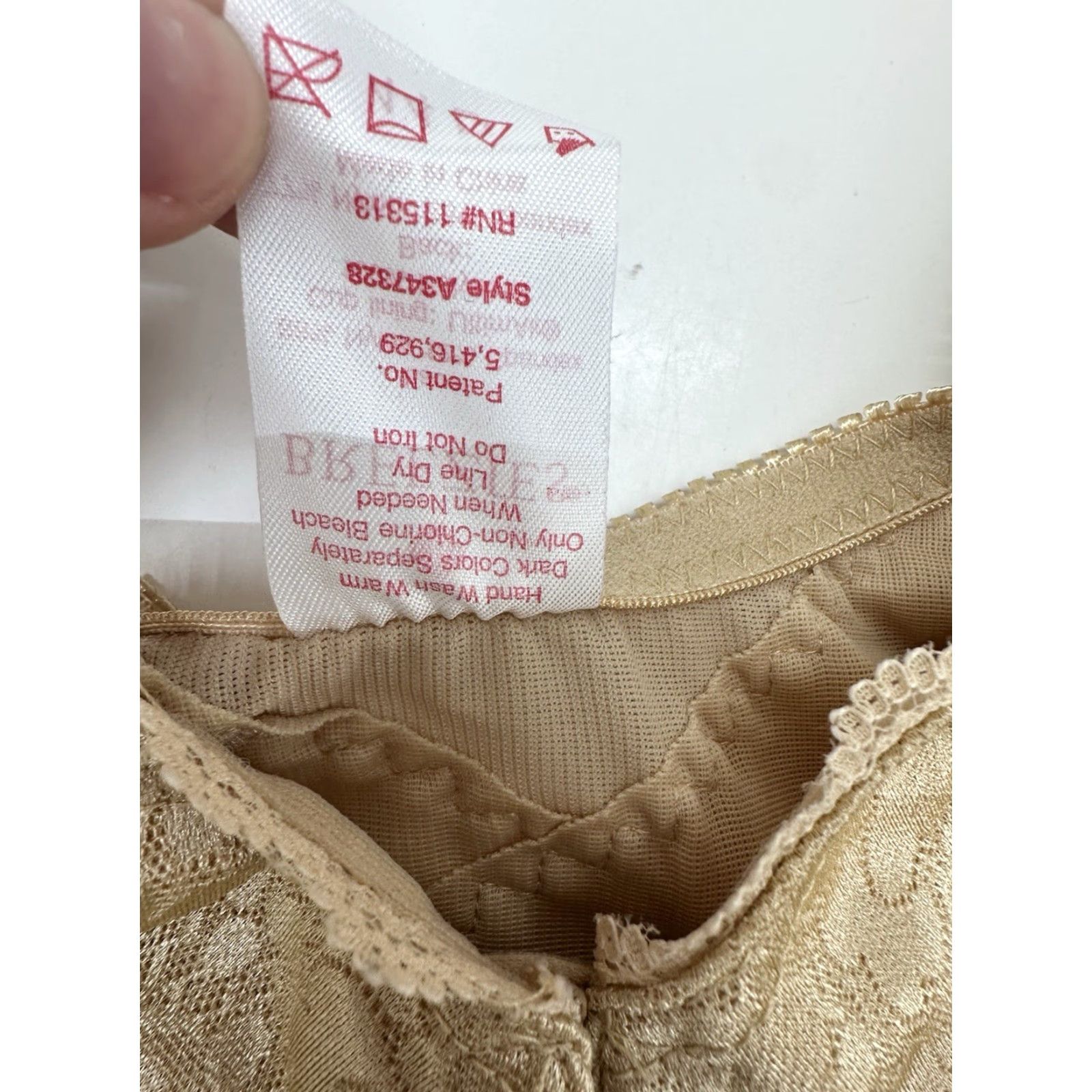 Vintage Breezies Bra 44D Tan Front Closure Posture Wireless NWT Womens Bra Size 44D A347328 Size ONE SIZE - 5 Thumbnail