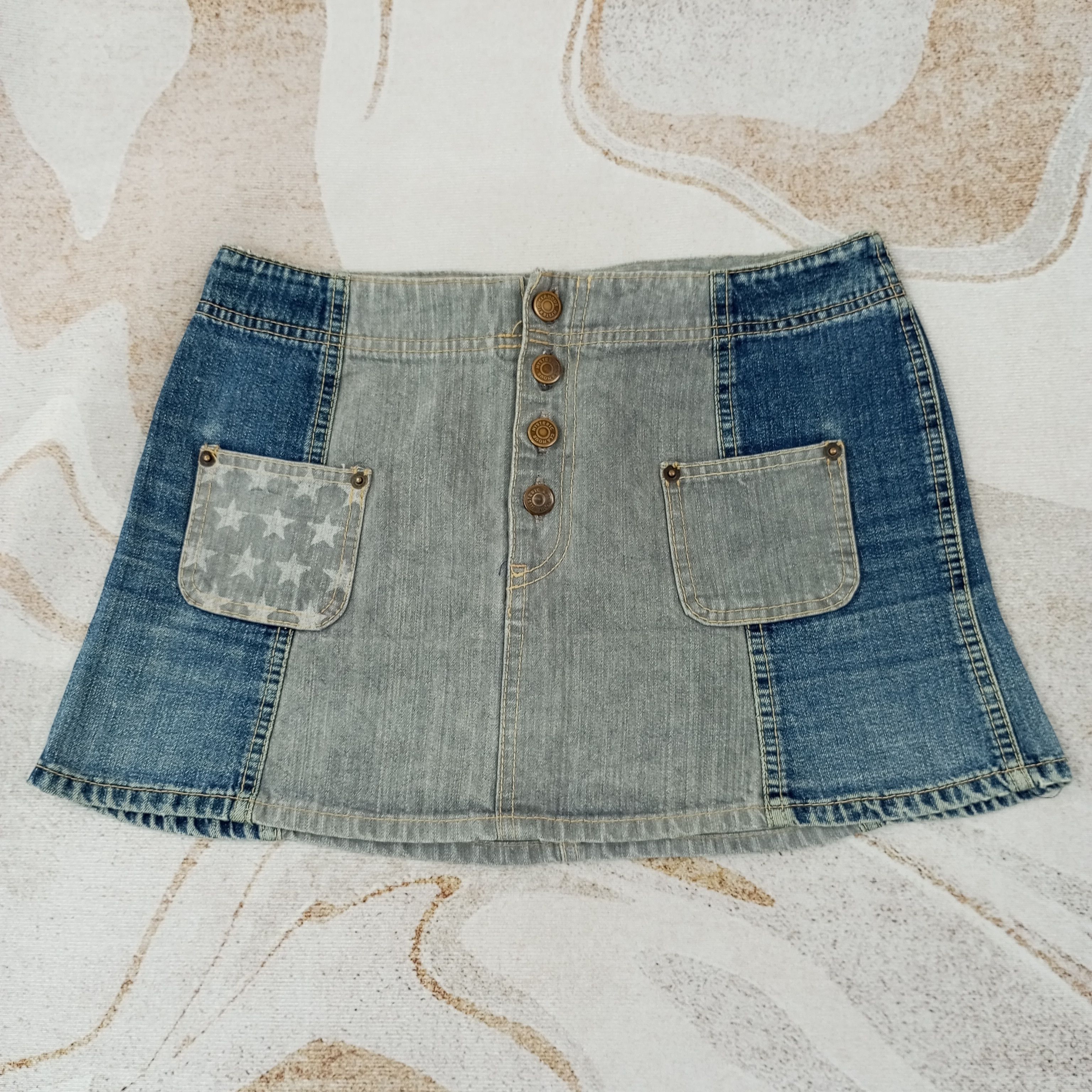 Hysteric Glamour Hysteric Glamour Japanese Brand Skirt c235n1 Size 28" / US 6 / IT 42 - 1 Thumbnail