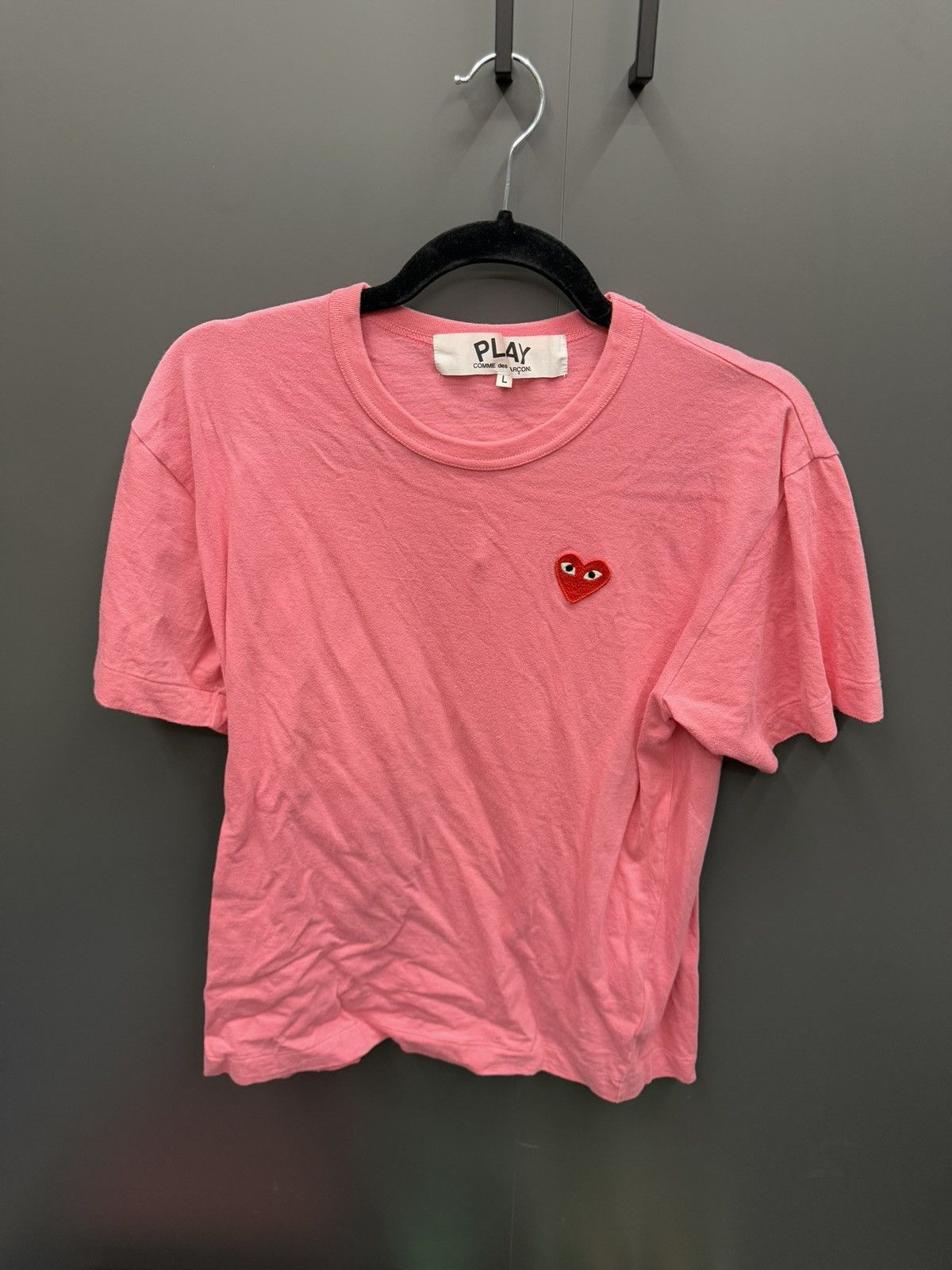 Comme des Garcons PLAY Comme Des Garcons PLAY Pink Heart T-Shirt Size US M / EU 48-50 / 2 - 1 Thumbnail