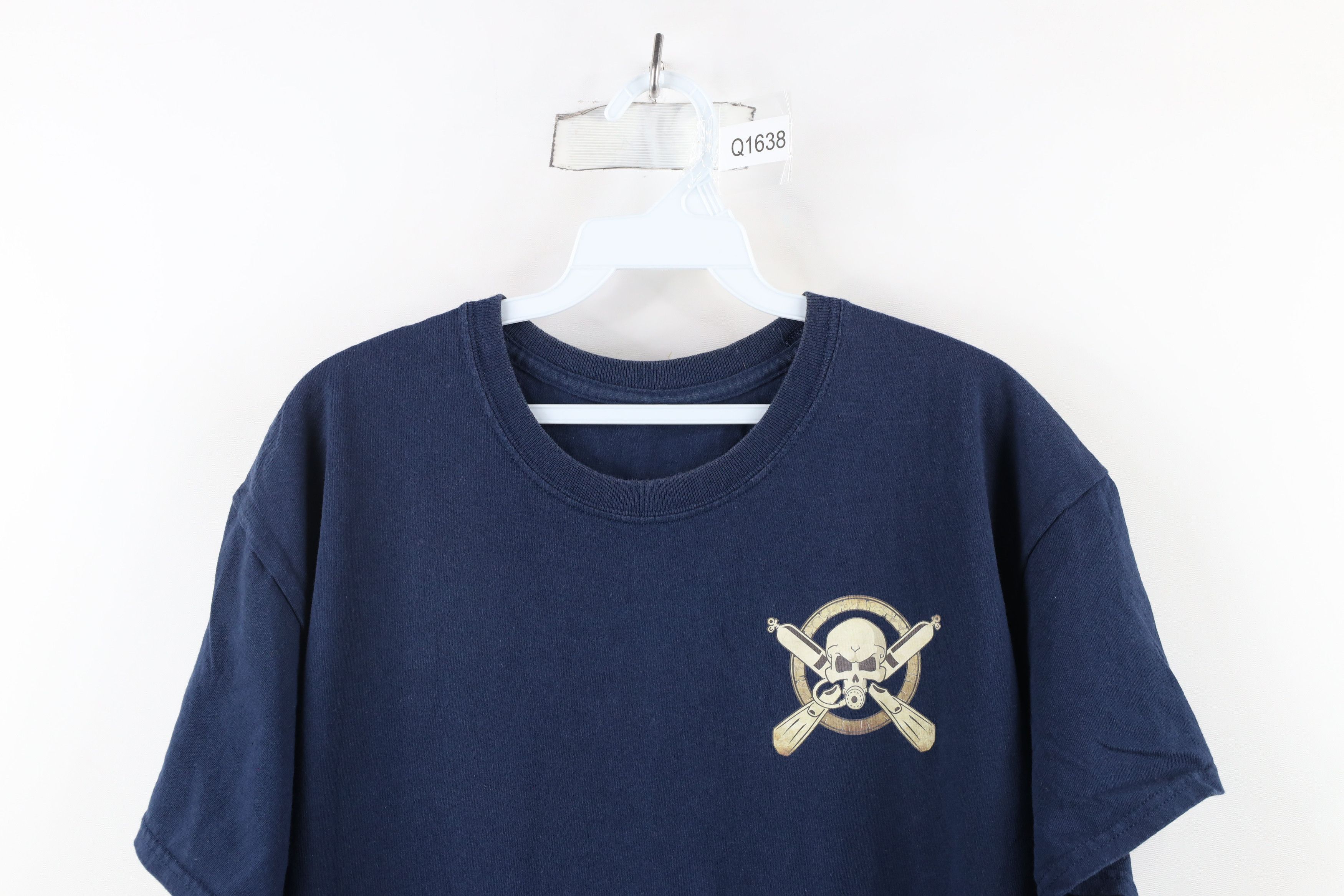 Vintage Vintage 90s Streetwear Spell Out Scuba Diving Skull T-Shirt Size US L / EU 52-54 / 3 - 2 Thumbnail