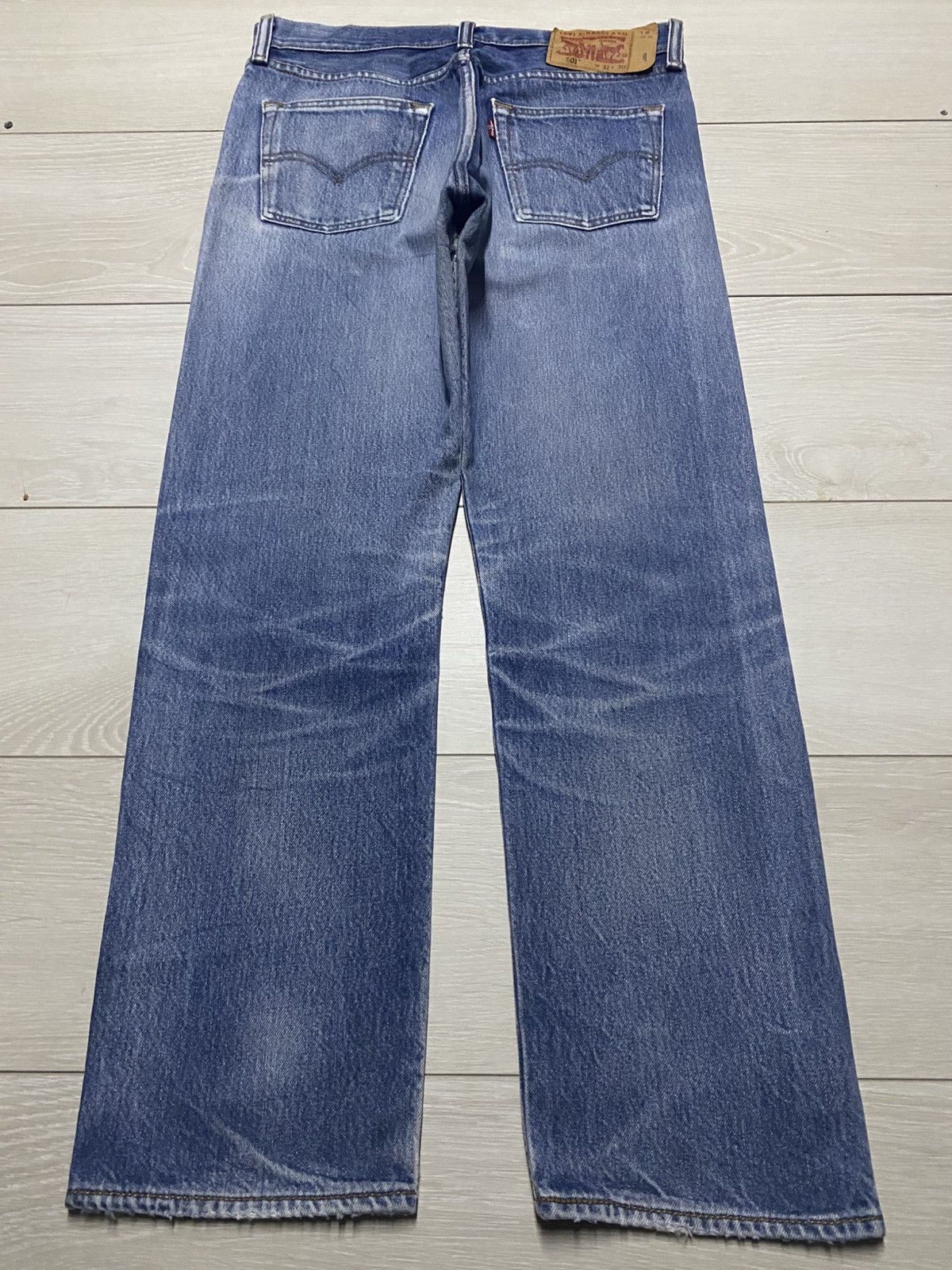 Levi's Vintage Levis 501 ButtonFly Distressed Jeans Size US 31 - 2 Thumbnail