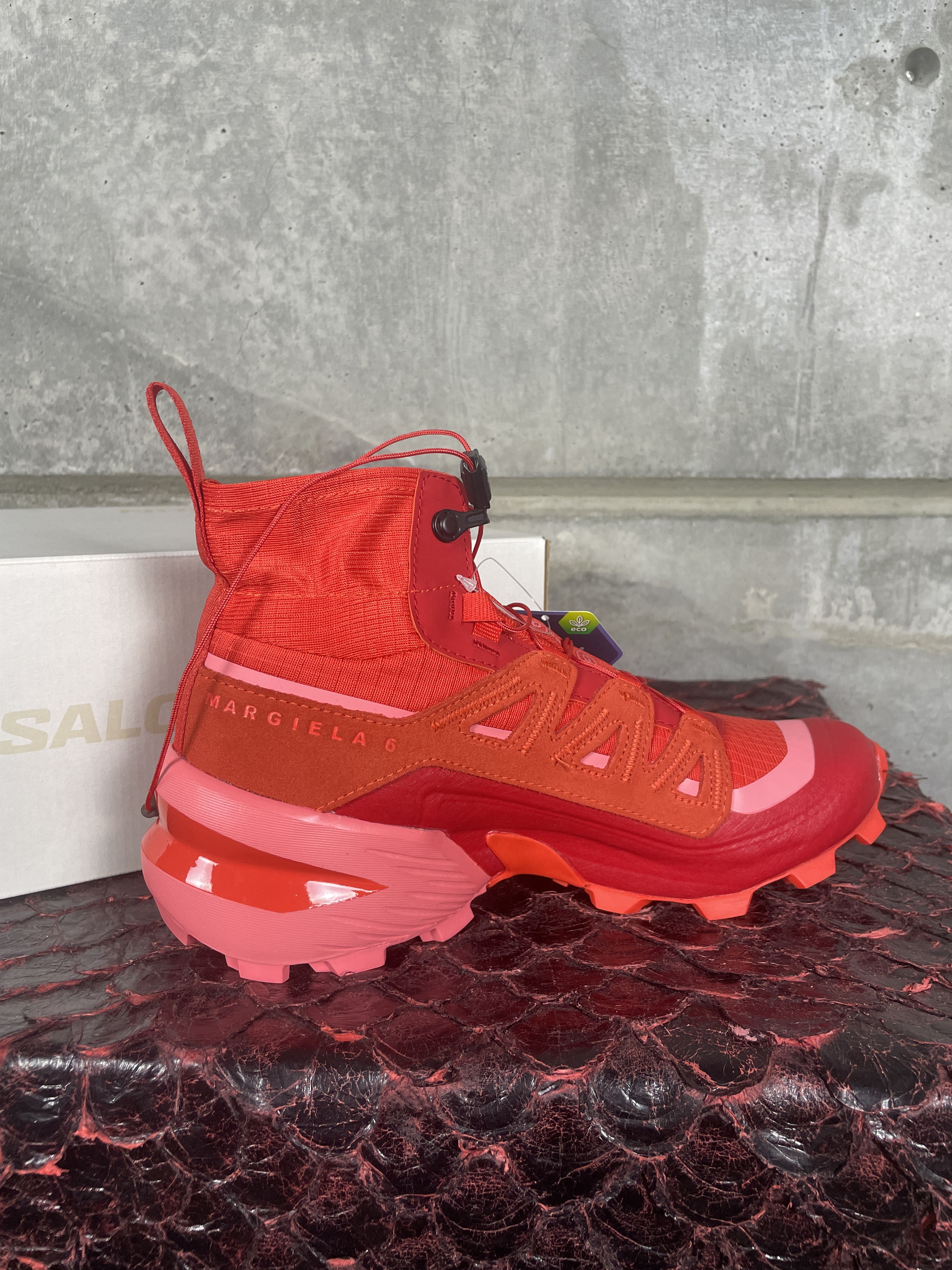 Maison Margiela × Salomon Salomon x MM6 Margiela Cross High Fiery Red Hiking Sneaker Size US 8 / EU 41 - 6 Thumbnail