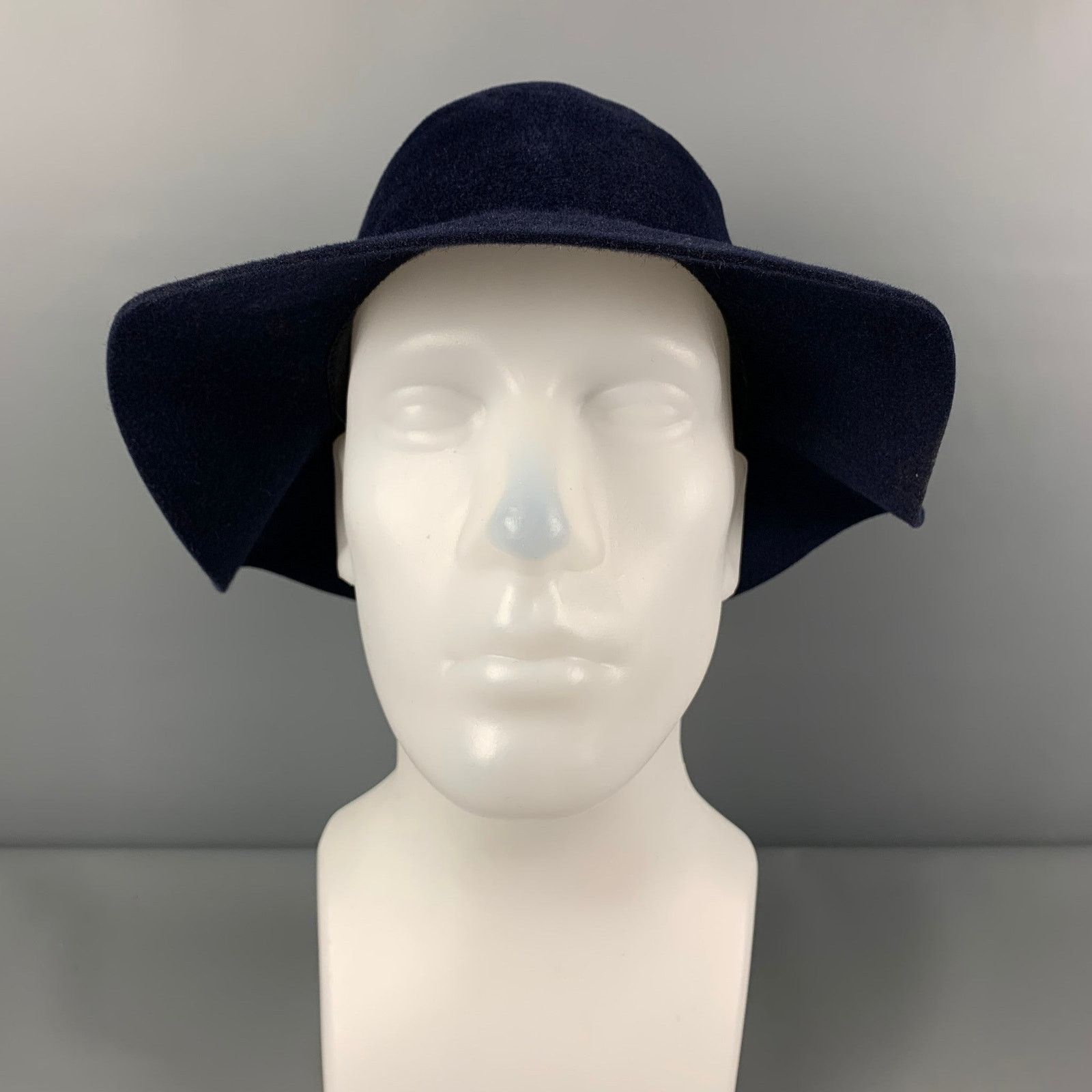 Burberry Prorsum Spring 2015 Size L Navy Blue Rabbit Felt Hats Size ONE SIZE - 2 Thumbnail