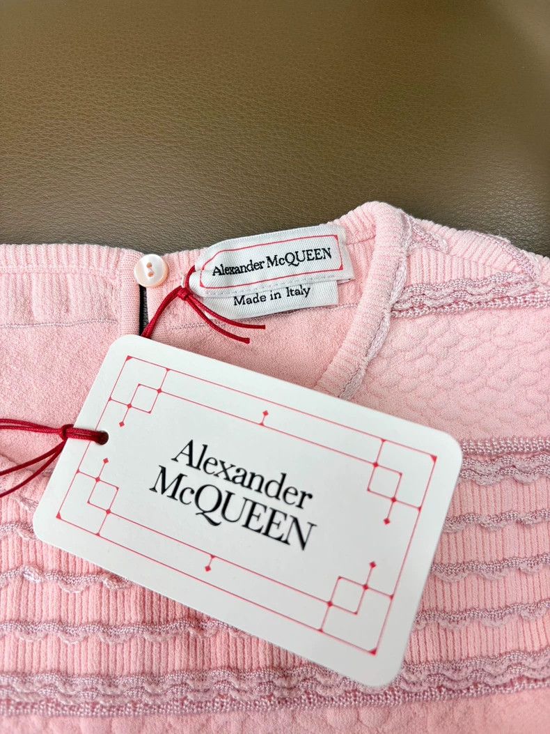 Alexander McQueen Alexander Mcqueen Pink jacquard totem slim knitted dress Size M / US 6-8 / IT 42-44 - 5 Thumbnail