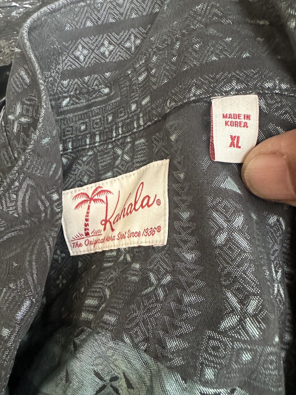 Other PreOwned Kahala Hawaiian Print Black Full Button Men's XL Size US XL / EU 56 / 4 - 4 Thumbnail