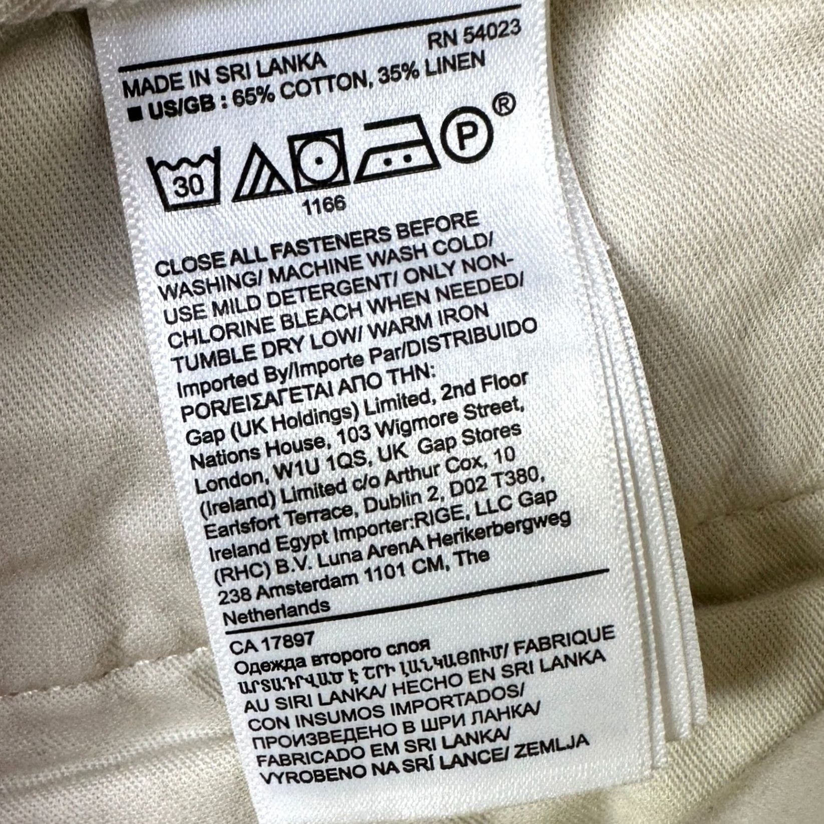 Banana Republic VINTAGE? No. Banana Republic Womens Baggy Cargo Pants 12 Petite Cream Belted Linen Blend NEW Size 34" / US 12 / IT 48 - 6 Thumbnail