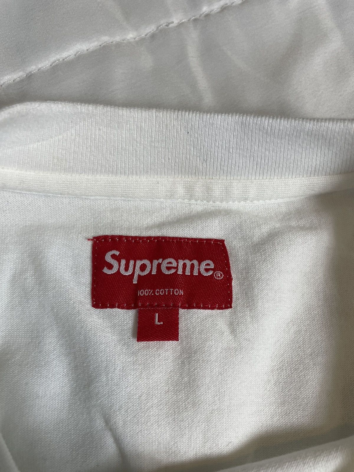 Supreme Supreme “Chenille Arc Top” Logo FW15 Men’s Size Large White Size US L / EU 52-54 / 3 - 4 Thumbnail