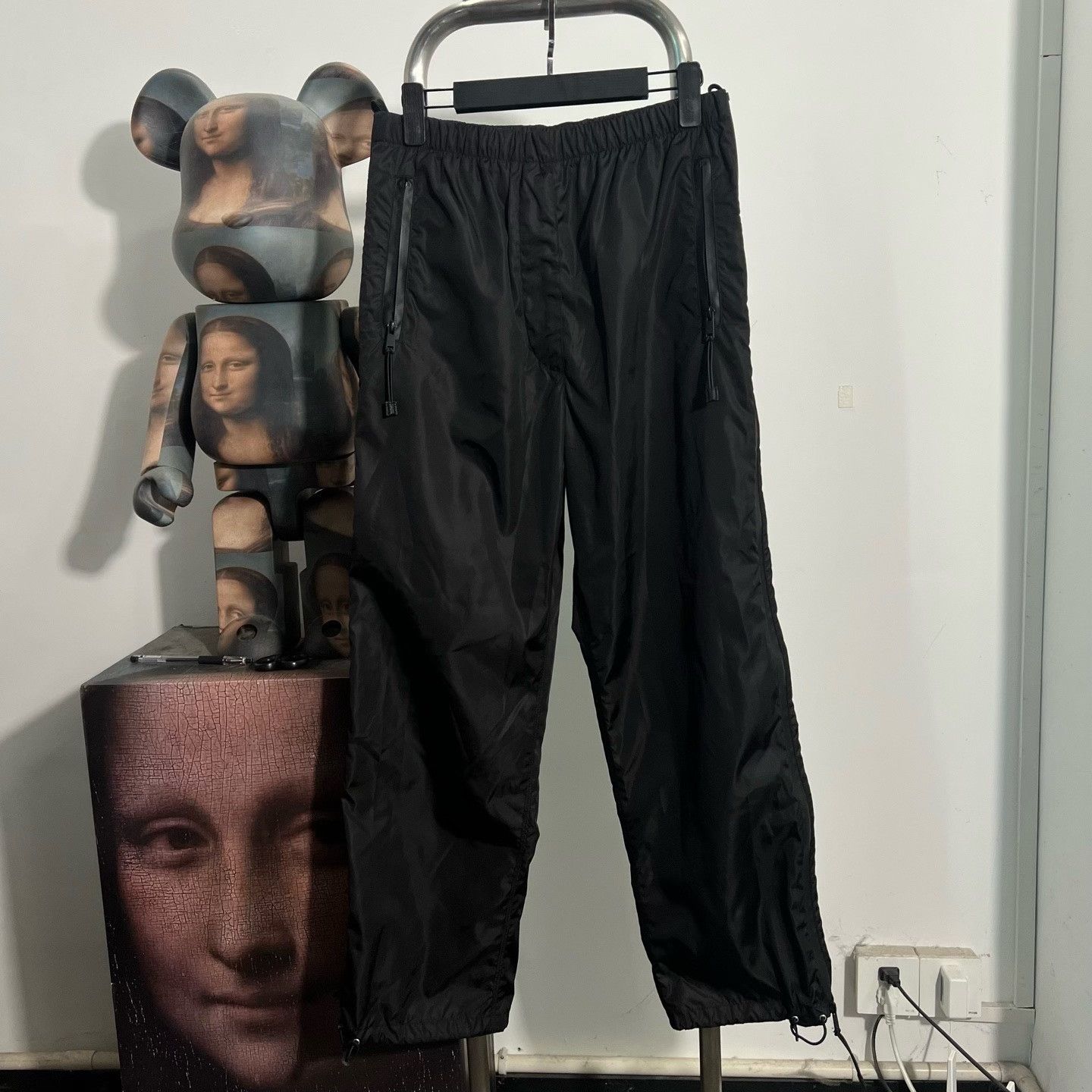 Prada Prada Nylon Casual Pants 32 Men Size US 32 / EU 48 - 1 Thumbnail