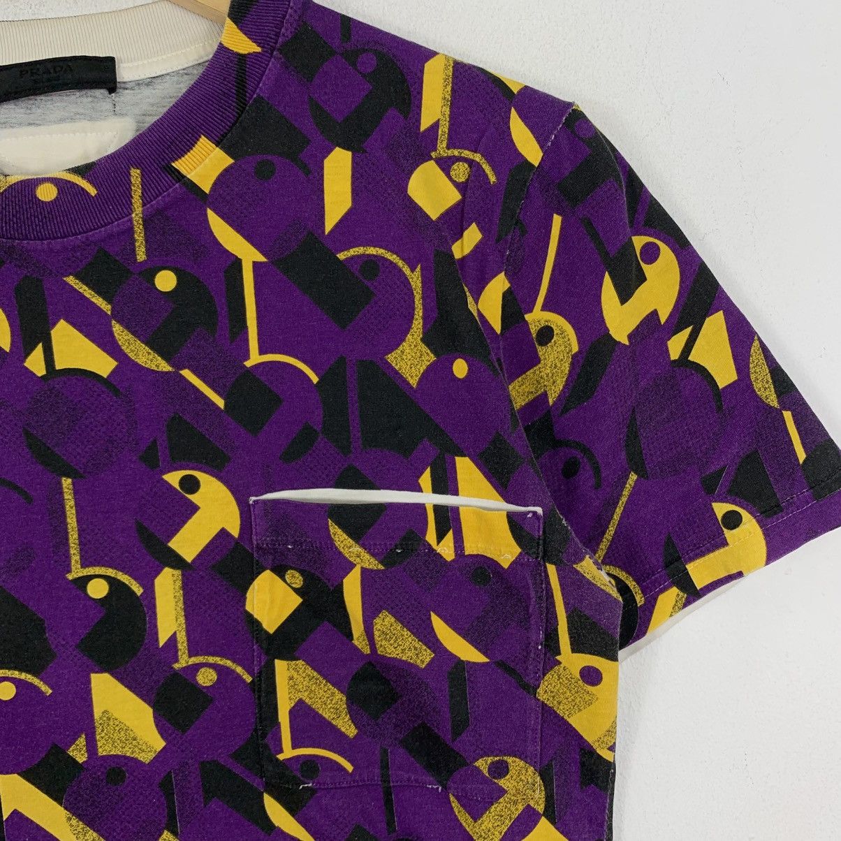 Prada PRADA All Over Print Pocket Short Sleeve Tshirt Size US XS / EU 42 / 0 - 4 Thumbnail