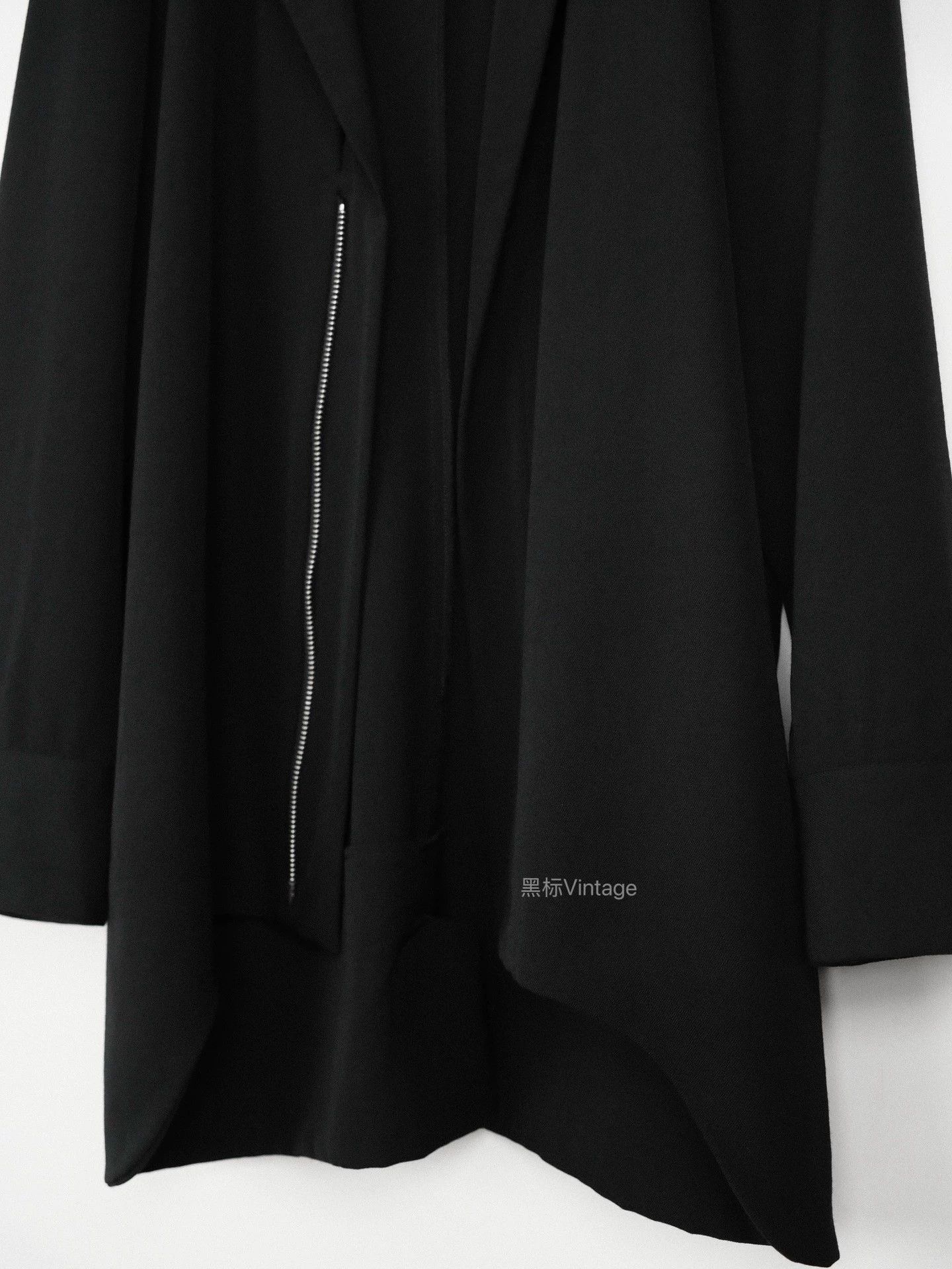 Yohji Yamamoto Yohji Yamamoto 04aw Vtg Perforated Zip 9/10 2 Size US M / EU 48-50 / 2 - 7 Thumbnail