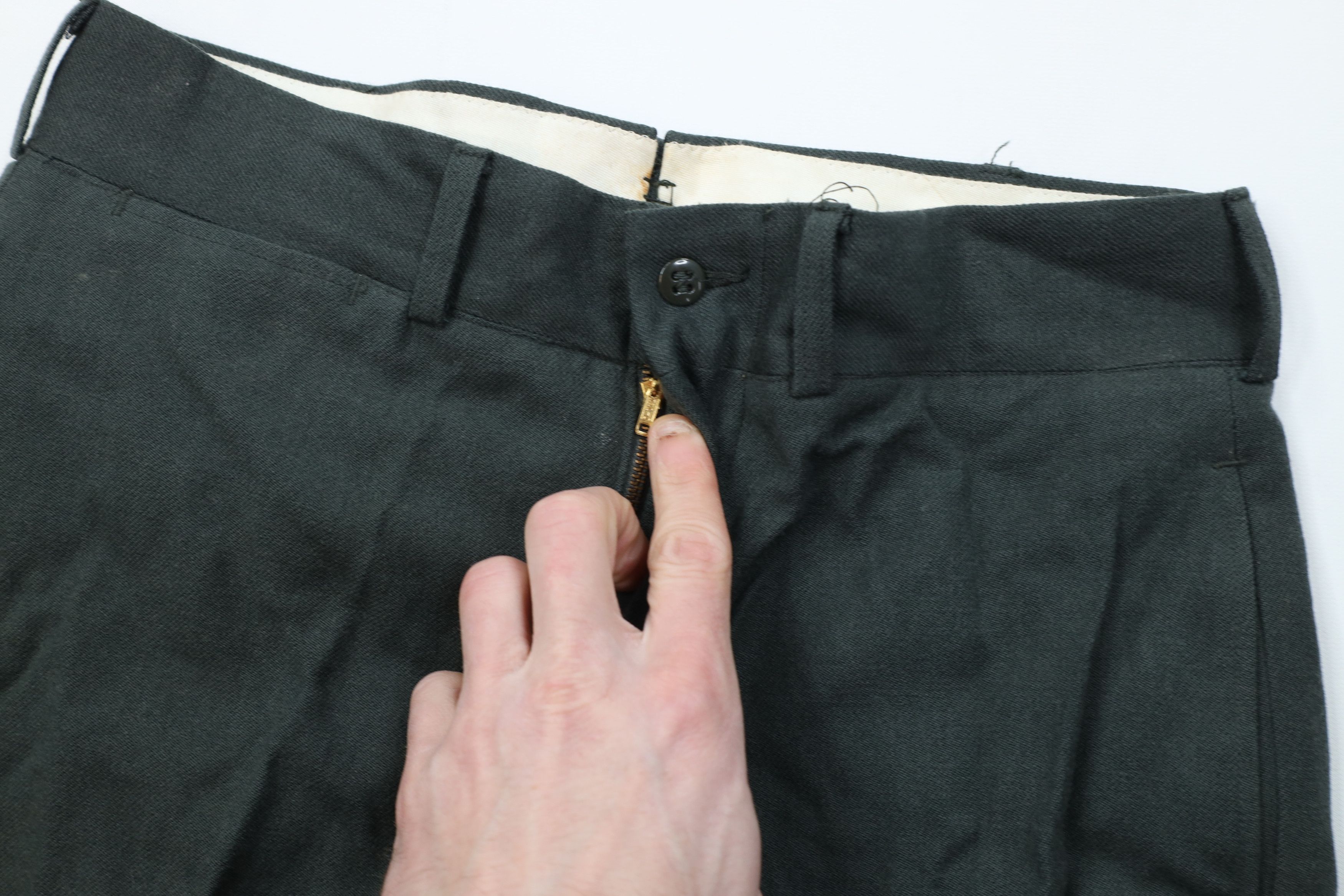 Vintage Vintage 50s Korean War Army Green 44 Wide Leg Pants USA USGI Size US 31 - 7 Thumbnail