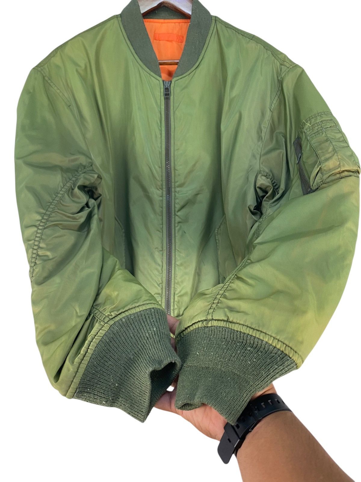 Army Of Me Flyer Jacket Man Intermediate MA-1 Sunfaded Size US L / EU 52-54 / 3 - 4 Thumbnail