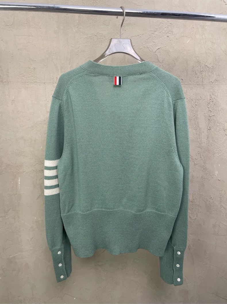 Thom Browne Thom browne Size 0 Gray-green four-striped pure wool cardi Size XS / US 0-2 / IT 36-38 - 2 Thumbnail