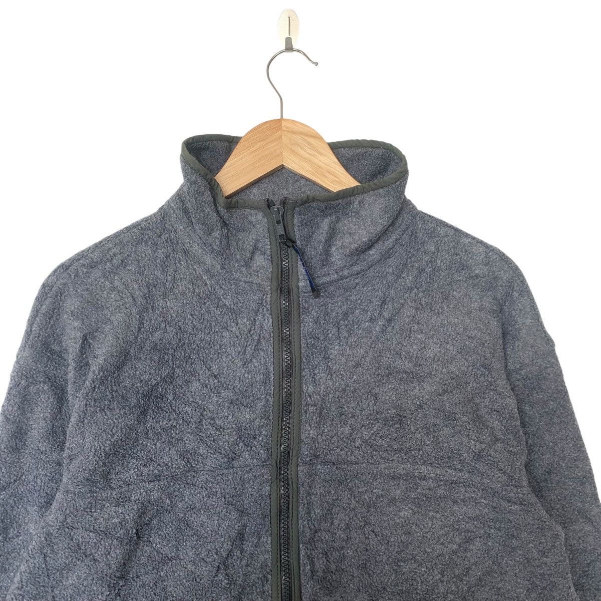 L.L. Bean Vintage L.L. BEAN Grey Zipper Pocket Fleece Sweatshirt Size US M / EU 48-50 / 2 - 2 Thumbnail