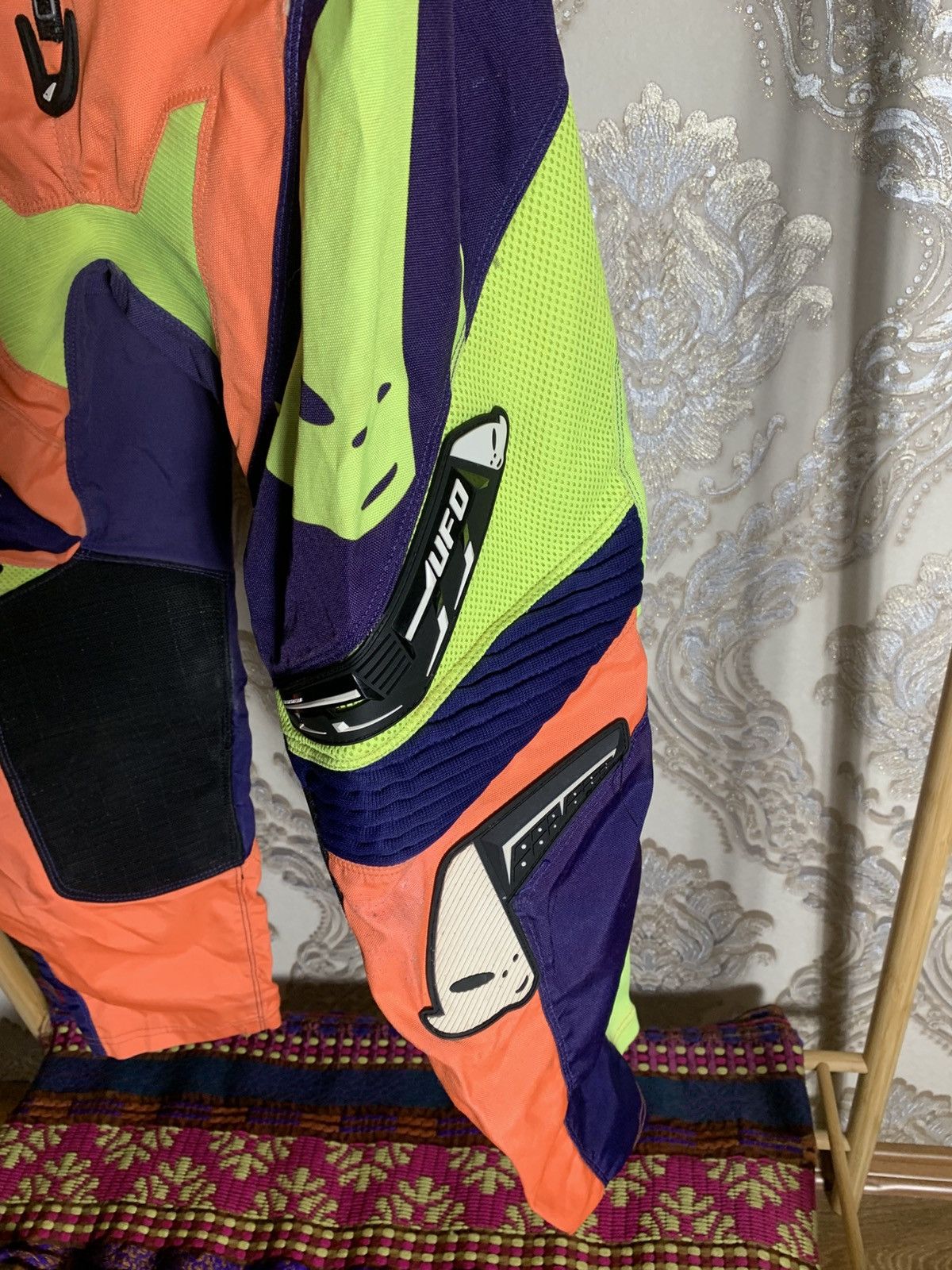 NASCAR VINTAGE UFO PLAST MOTORCYCLE BIKE RACING PANTS RETRO Y2K 90s Size US 28 / EU 44 - 3 Thumbnail