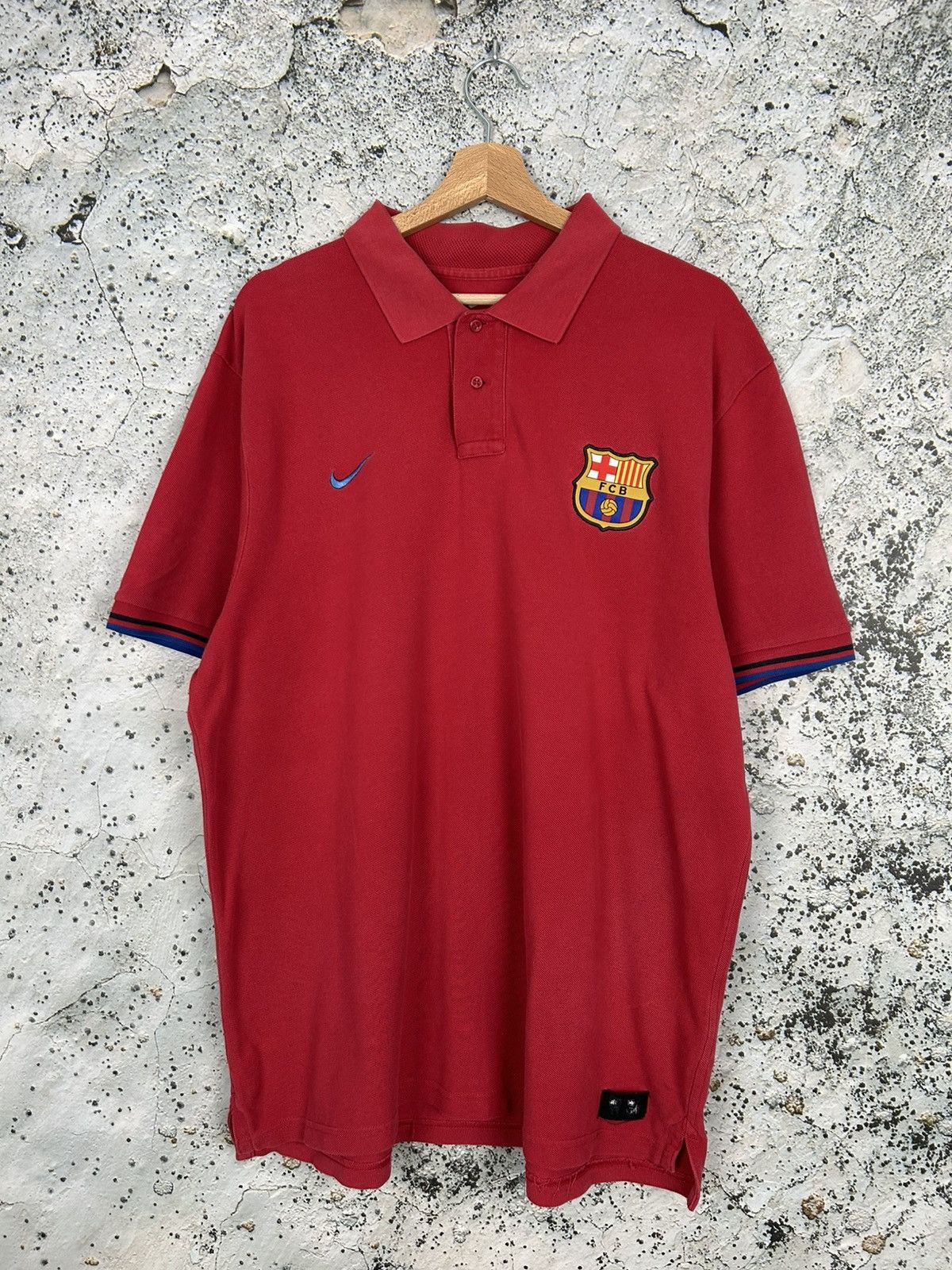 Nike Vintage FC Barcelona Nike Polo Jersey Sportswear Football Size US XL / EU 56 / 4 - 1 Thumbnail