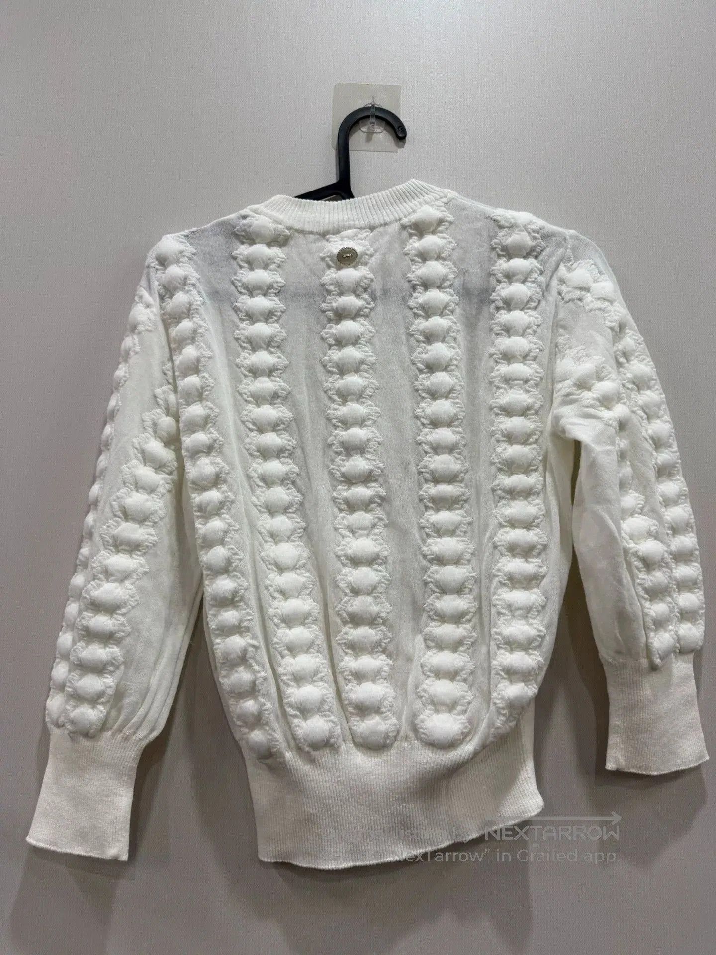 Chanel Chanel White Embossed Knit Top. Size XXS / US 00 / IT 34 - 2 Thumbnail