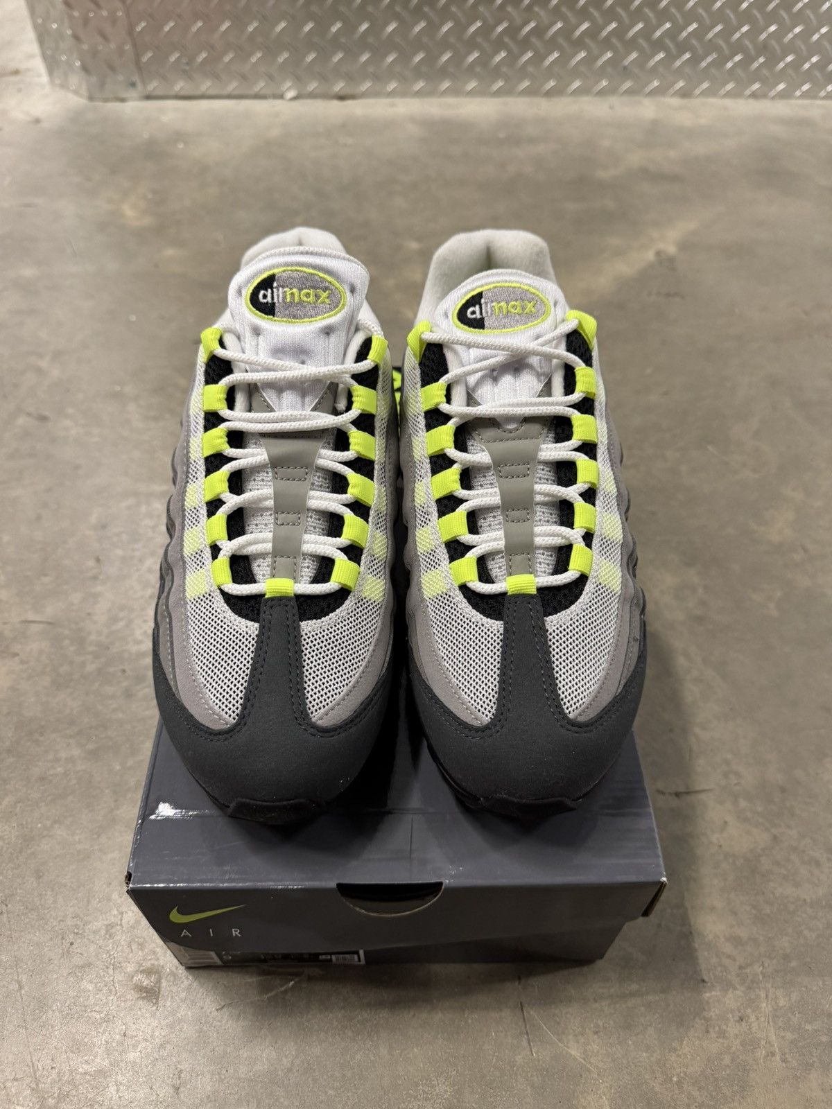 Nike Nike Air Max 95 OG Big Bubble Neon 2026 Size 7.5 Size US 7.5 / EU 40-41 - 4 Thumbnail