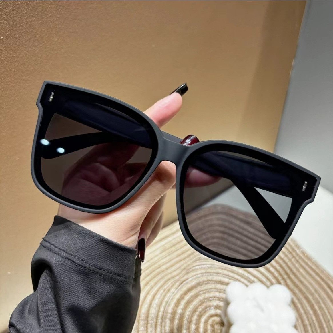 VIBE Dark Street ins style custom avant-garde sunglasses Size ONE SIZE - 1 Thumbnail