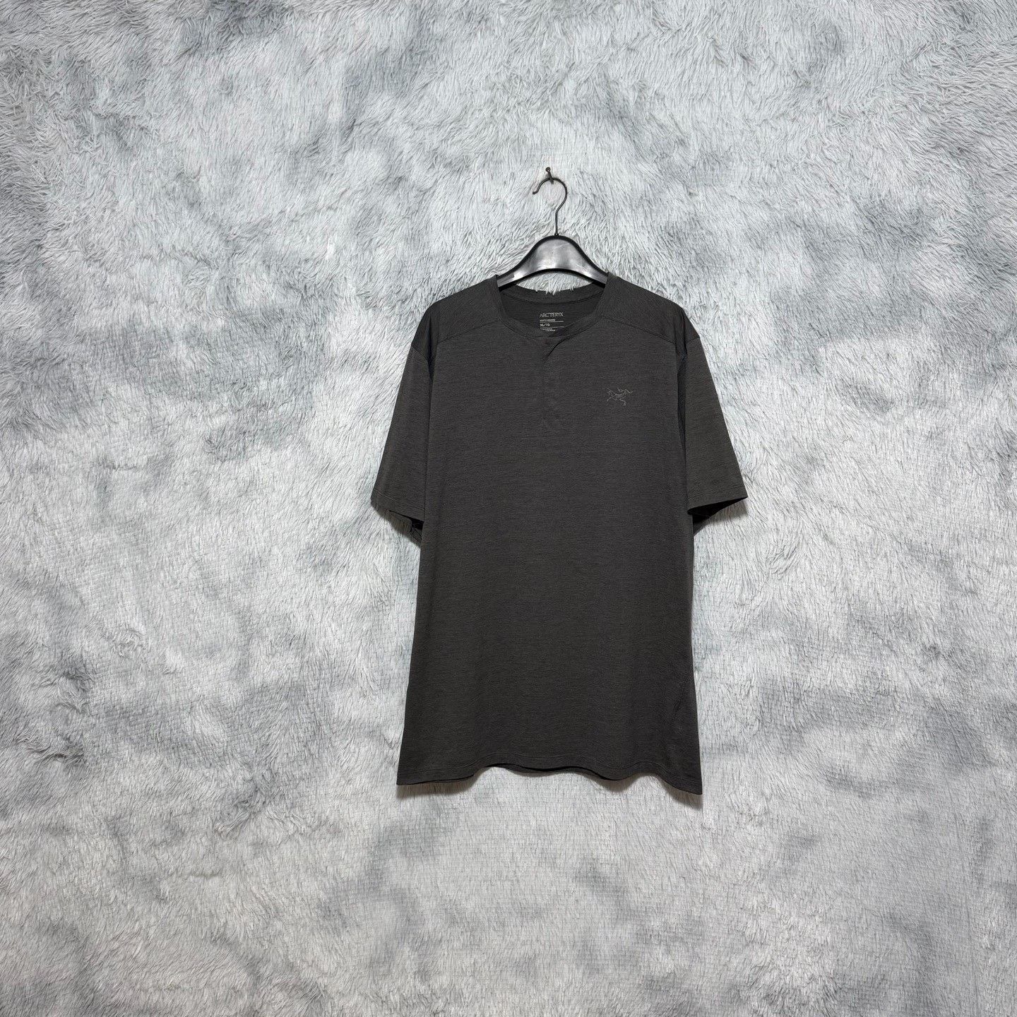 Arc'teryx Arcteryx Kadem Henley Men's Quick-Dry T-Shirt Size US XL / EU 56 / 4 - 1 Thumbnail
