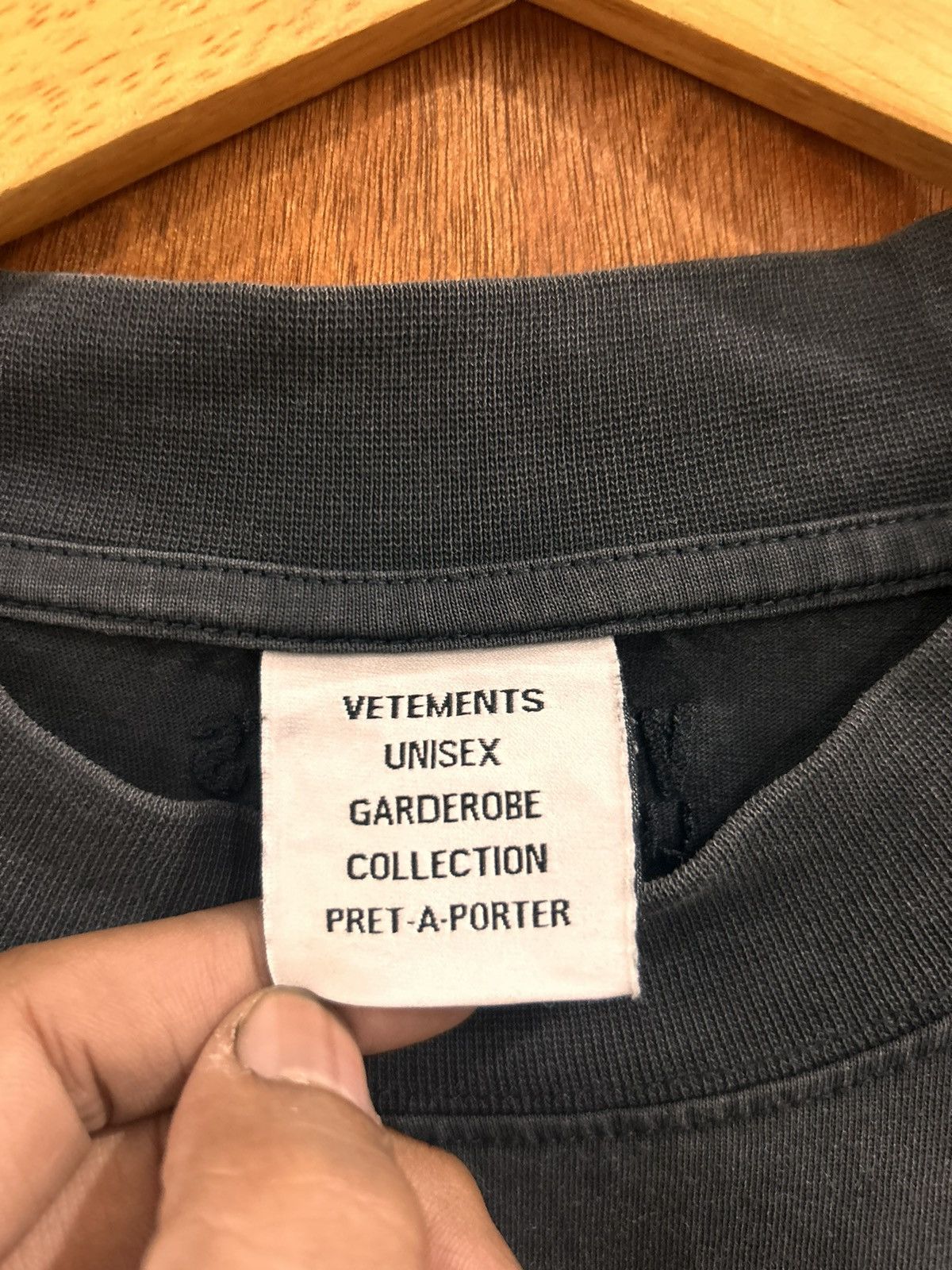 Vetements Vetements Limited Edition Size US XS / EU 42 / 0 - 3 Thumbnail