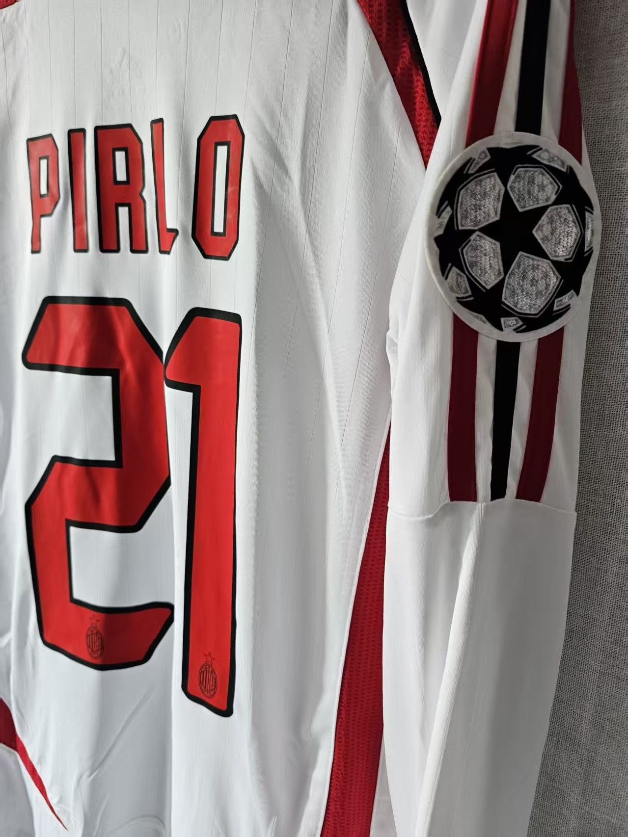 Other 2006 2007 AC Milan 3 Andrea Pirlo Jersey Away Size US S / EU 44-46 / 1 - 4 Thumbnail